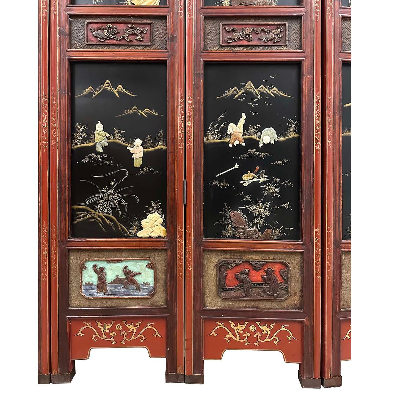 20ième siècle Paravent/diviseur de pièce en bois de feuillus chinois du début du 20e siècle avec incrustation de jade en vente