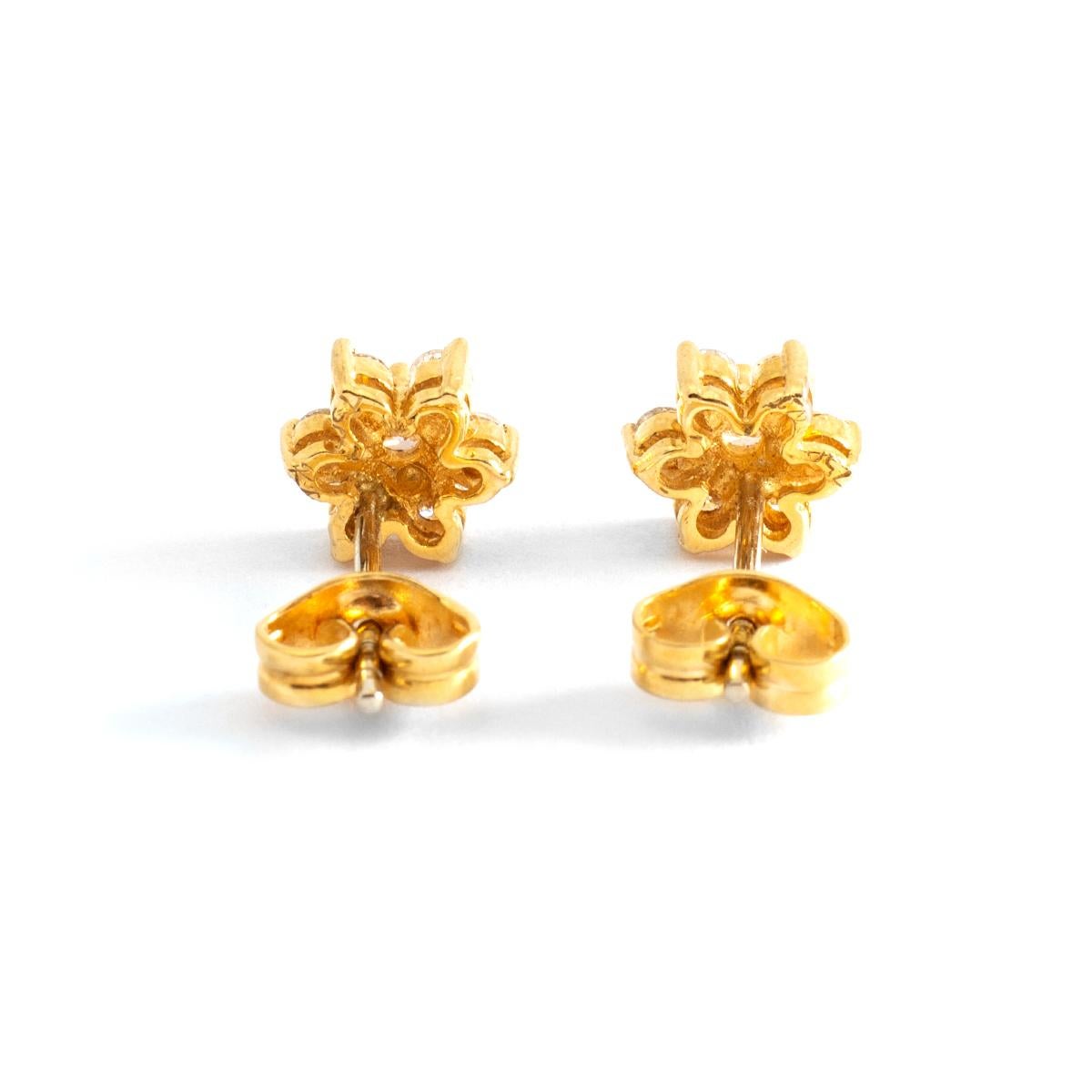 Aesthetic Movement Ear Studs Earrings Diamond Yellow Gold For Sale