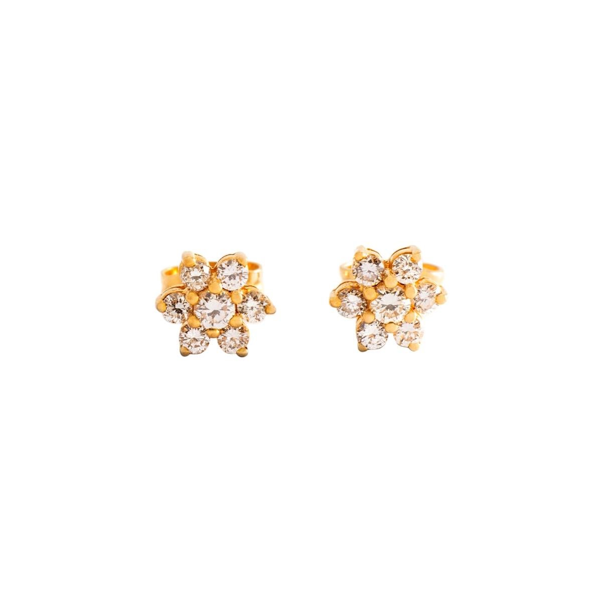 Clous d'oreilles en or jaune et diamants