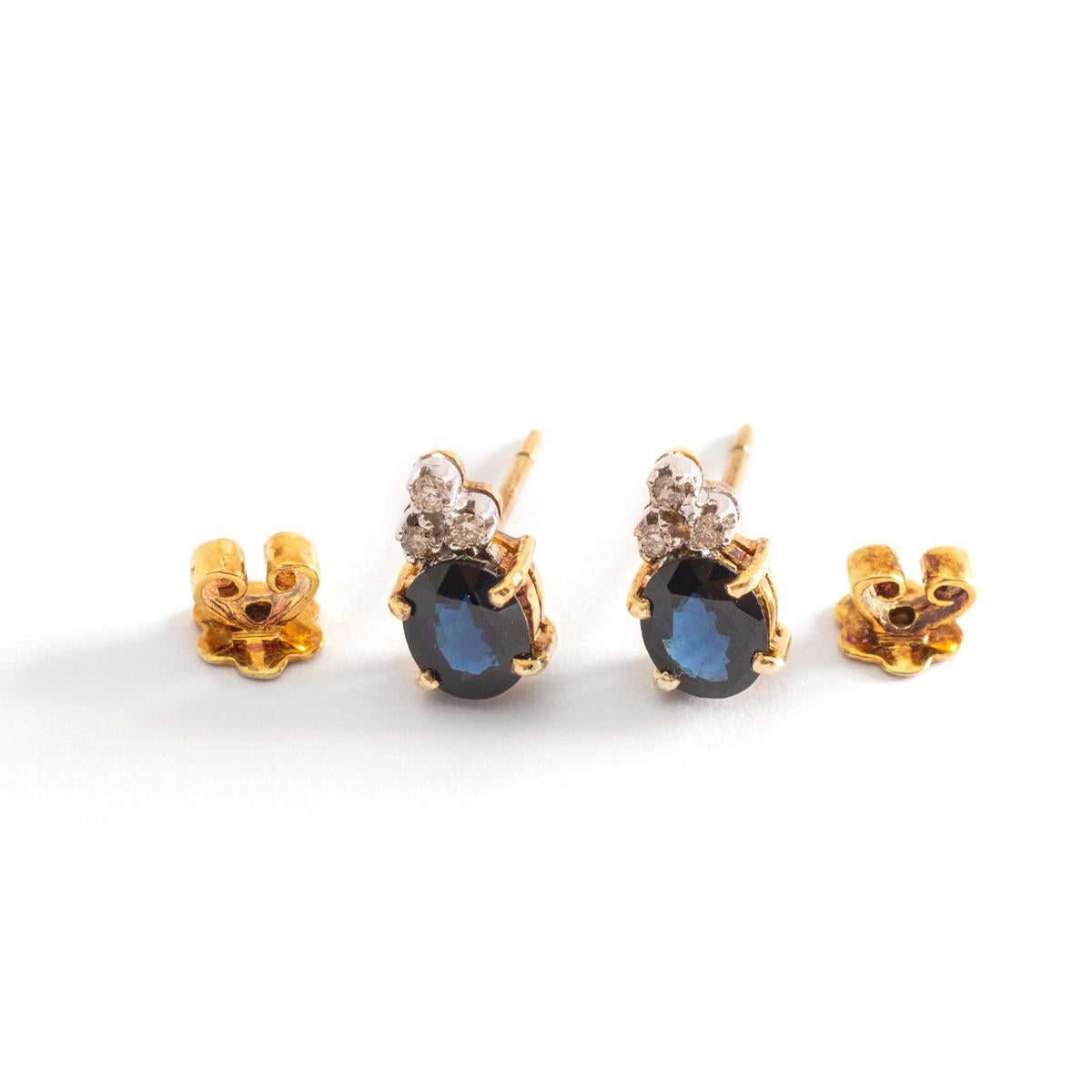 Ear Studs Earrings Sapphire Diamond Yellow Gold In Good Condition For Sale In Geneva, CH