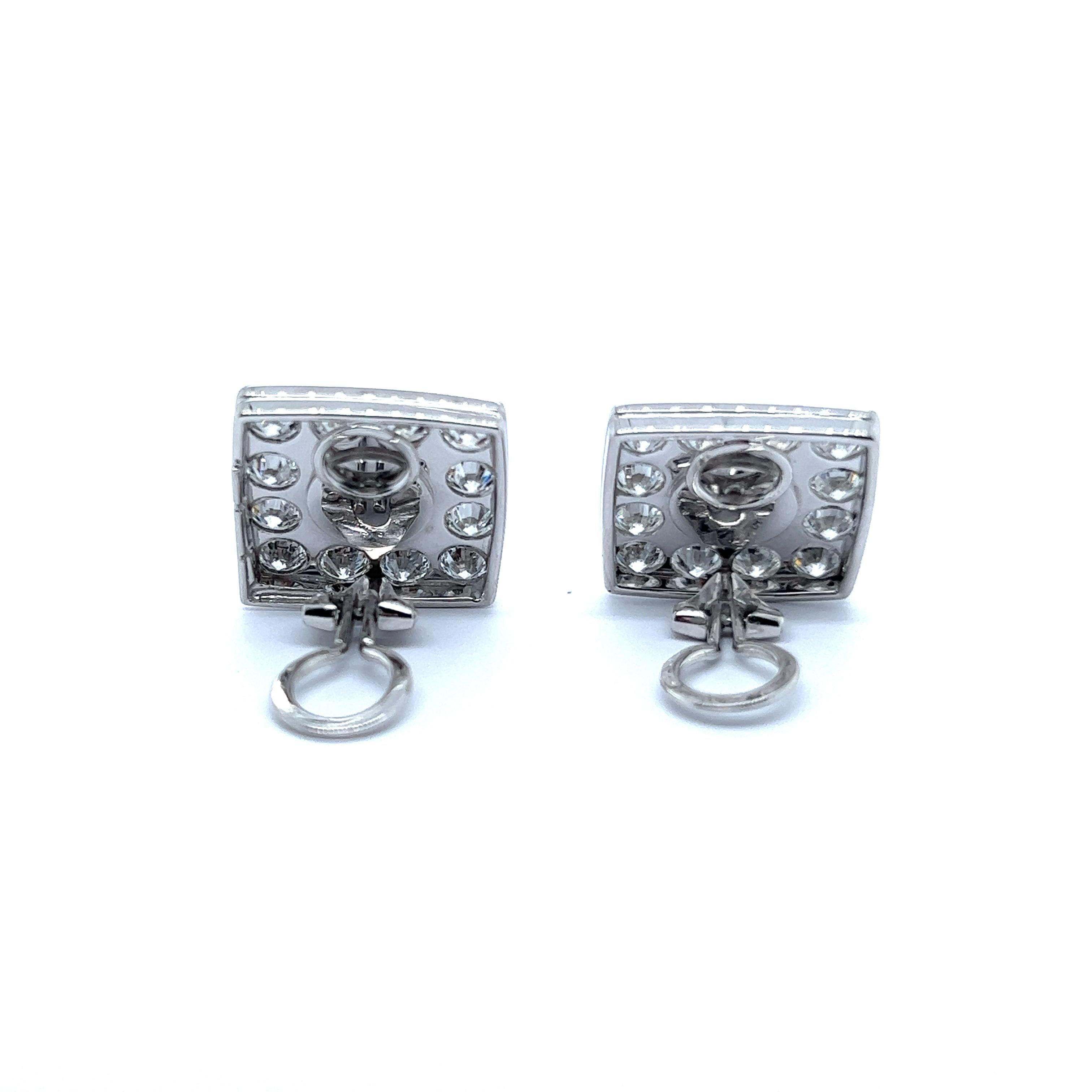 Earclips with Diamonds and Pearls in 18 Karat White Gold For Sale 1