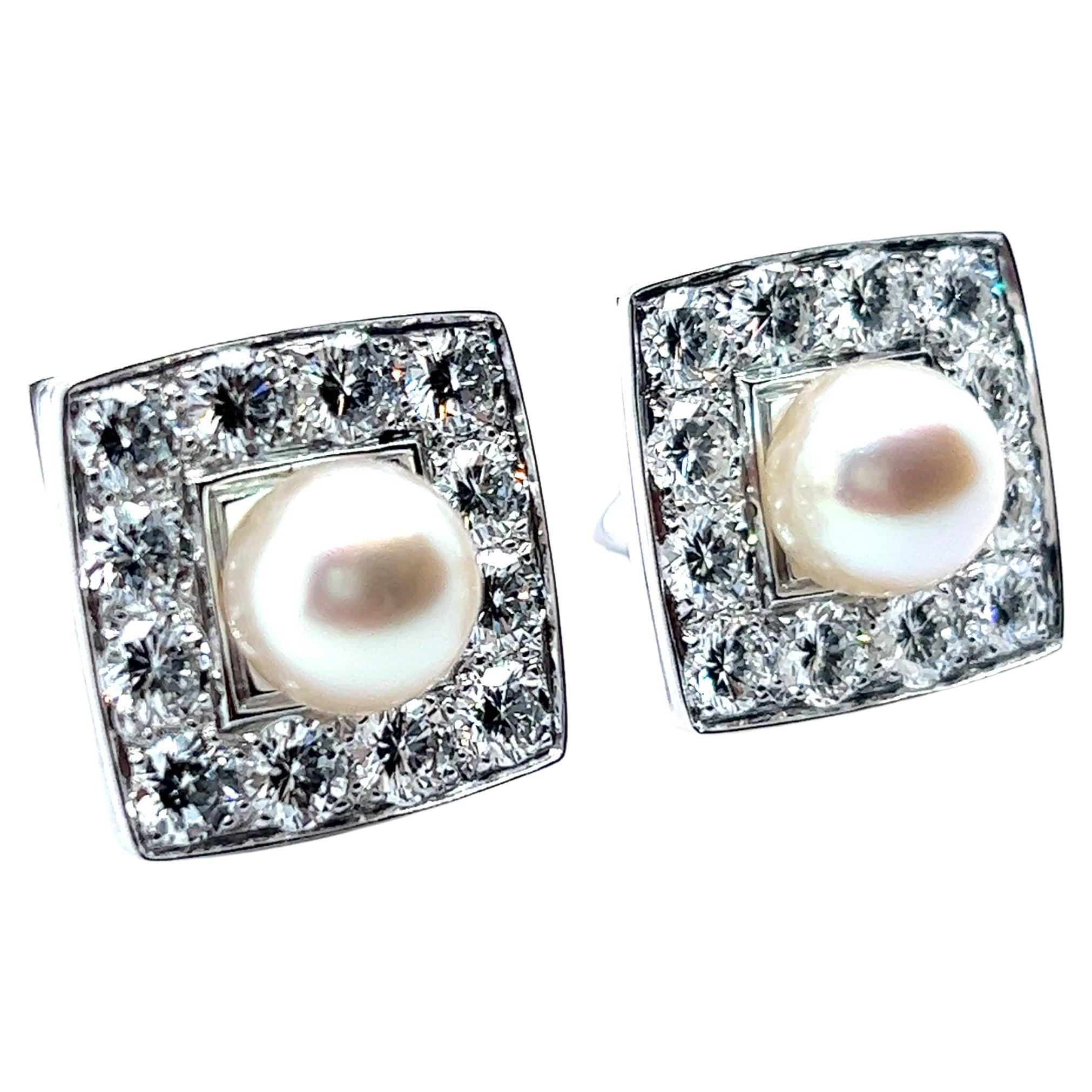 Earclips with Diamonds and Pearls in 18 Karat White Gold