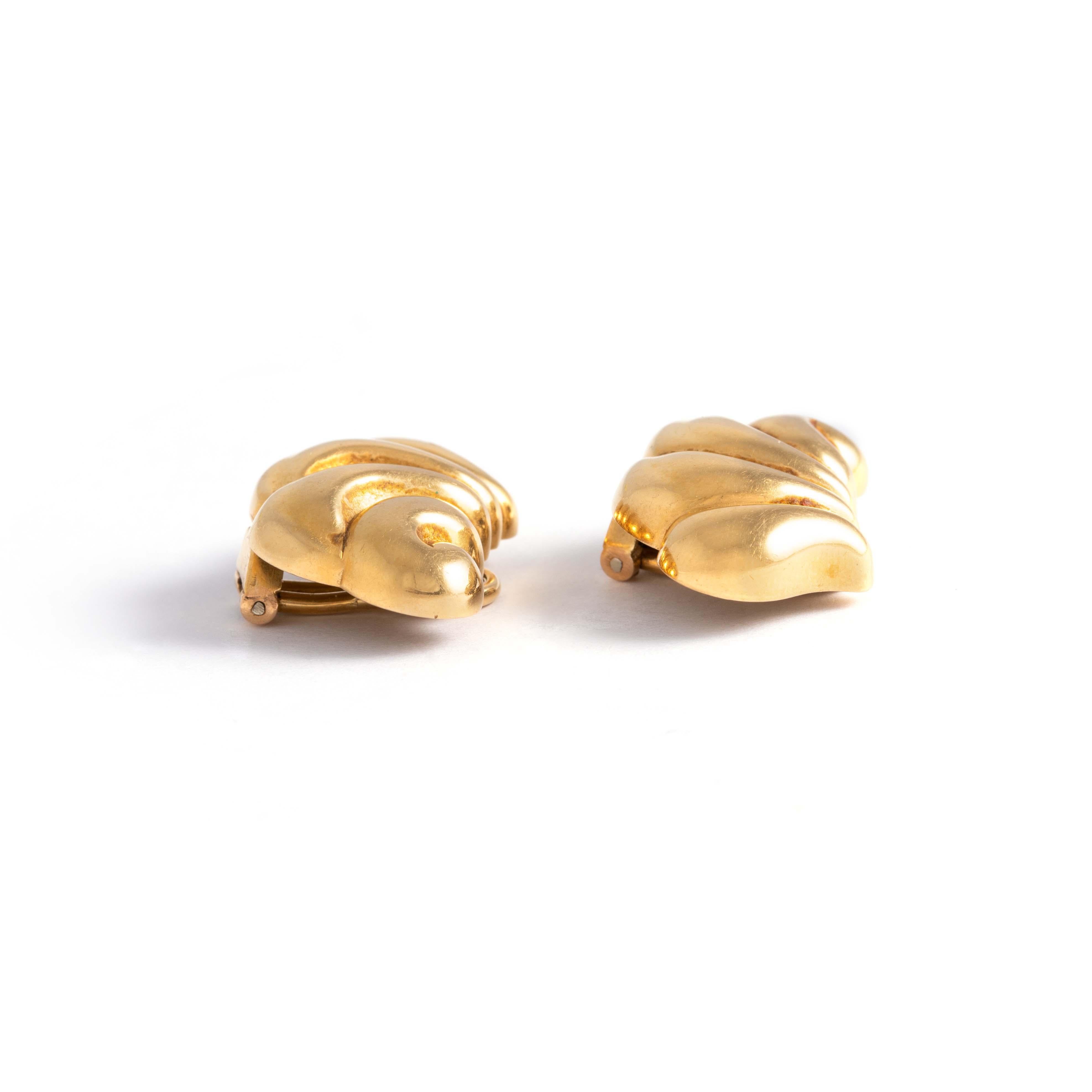 Earclips Yellow Gold 1950S In Good Condition For Sale In Geneva, CH