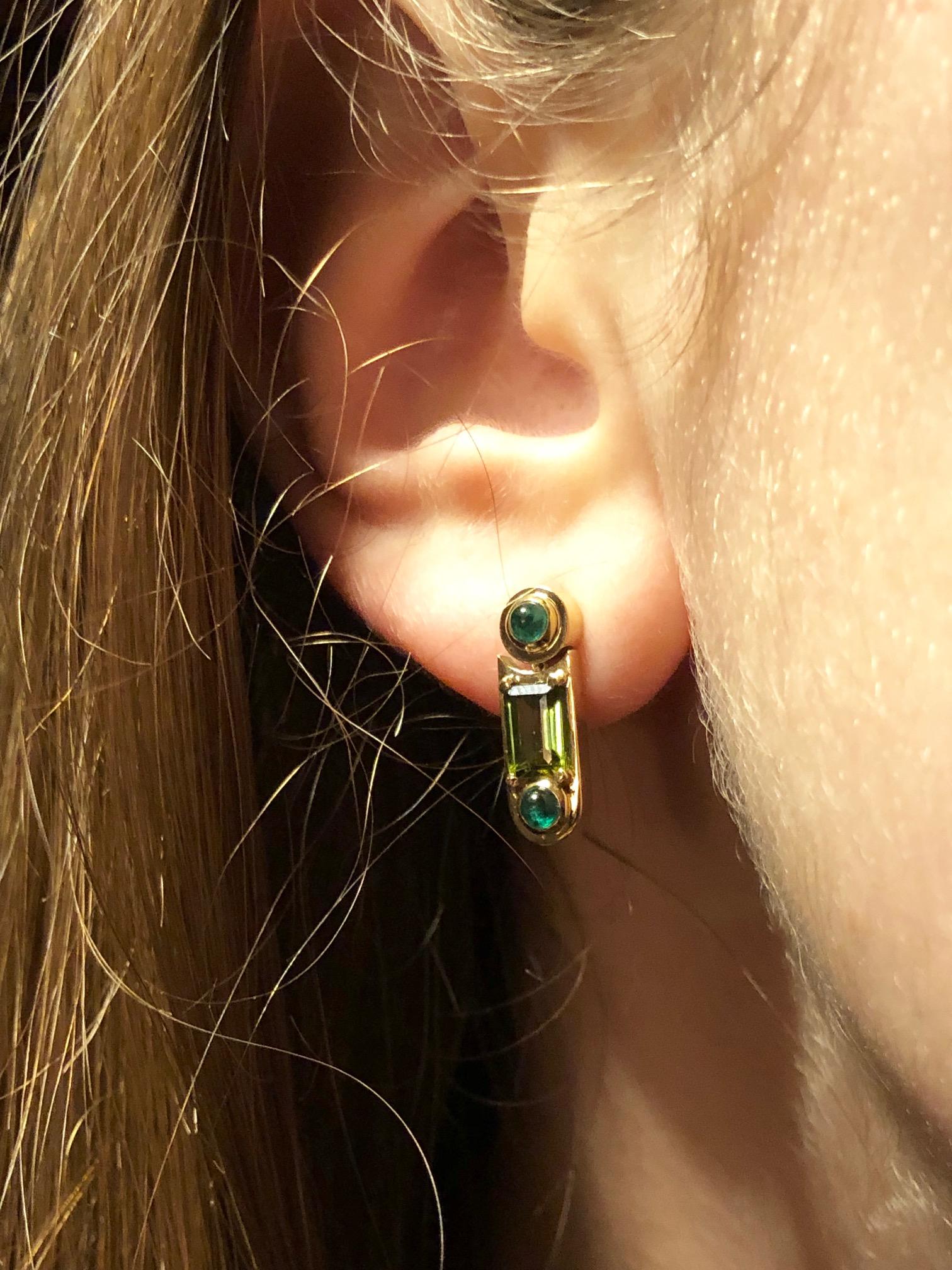 Earings 2 Tourmalines 4 Cabochons Emerald Gold 18 Karat In New Condition For Sale In Paris, Île de France