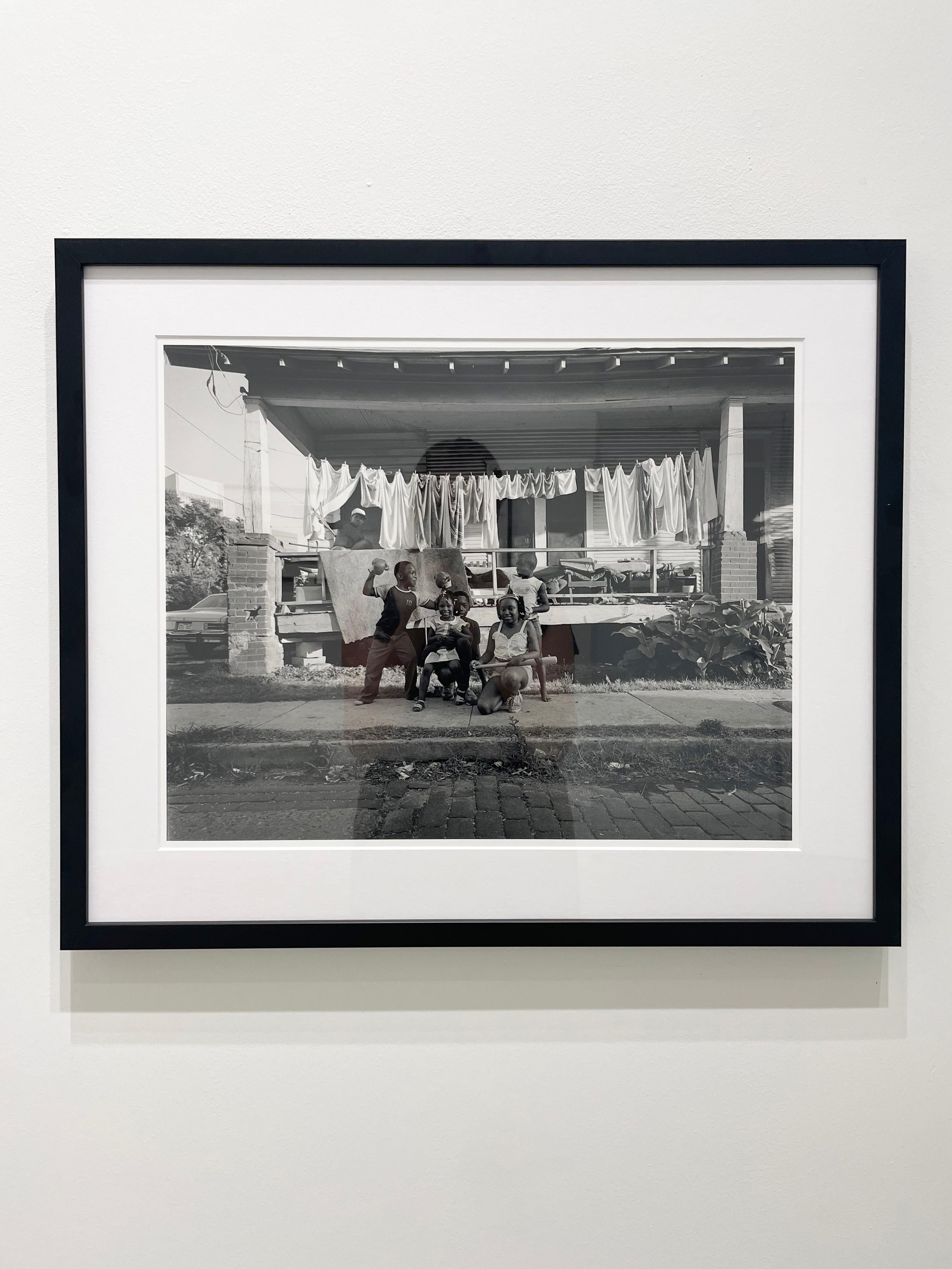 Street Champion, 4th Ward - Fotografia in bianco e nero, Artista nero, Documentario in vendita 1