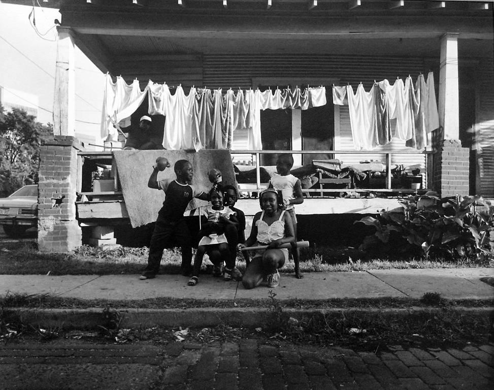 Black and White Photograph di Earlie Hudnall Jr. - Street Champion, 4th Ward - Fotografia in bianco e nero, Artista nero, Documentario