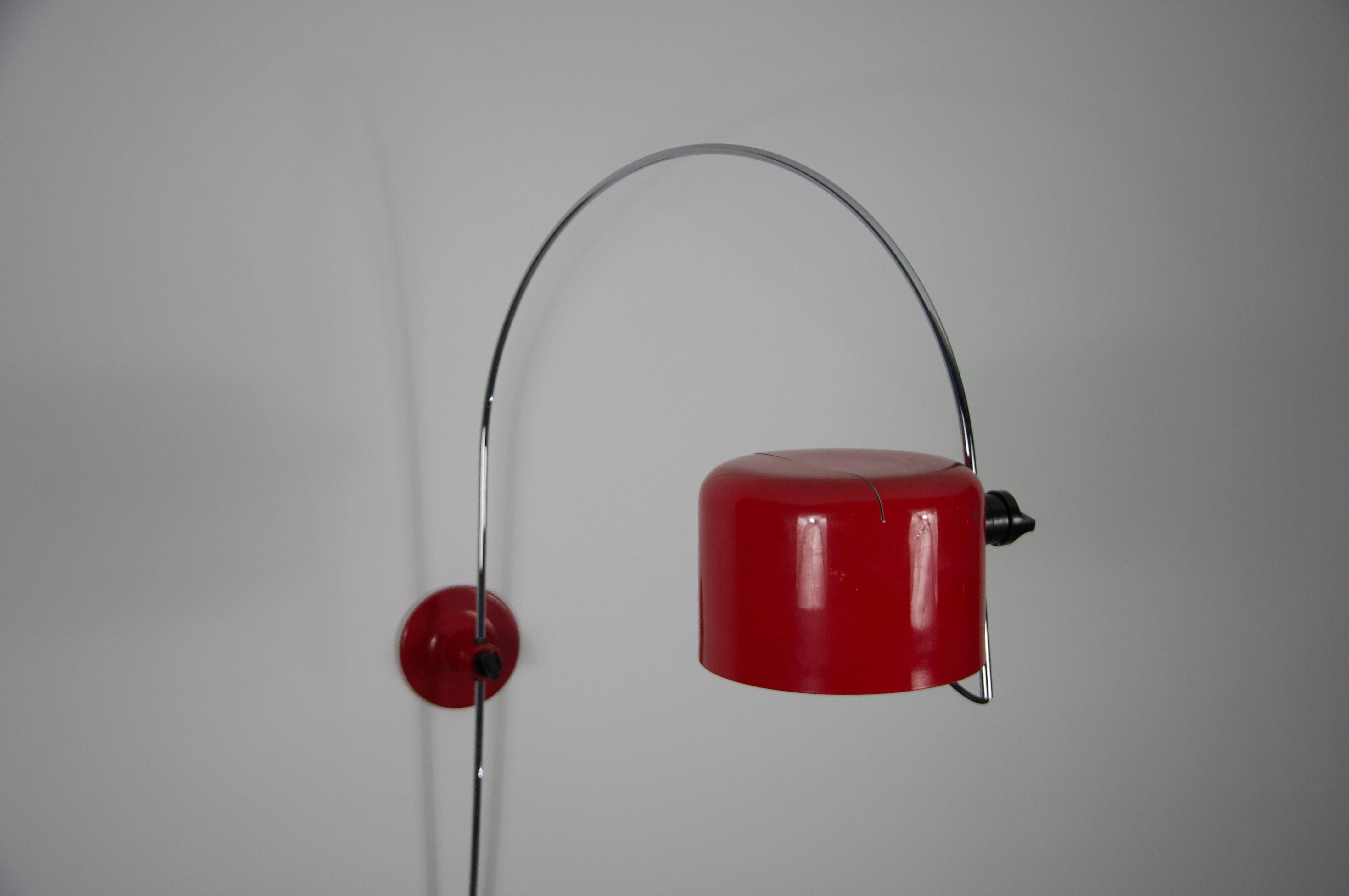 Early 1158 Coupe Wall Lamp by Joe Colombo For Oluce, 1960s In Good Condition For Sale In Hagenbach, DE