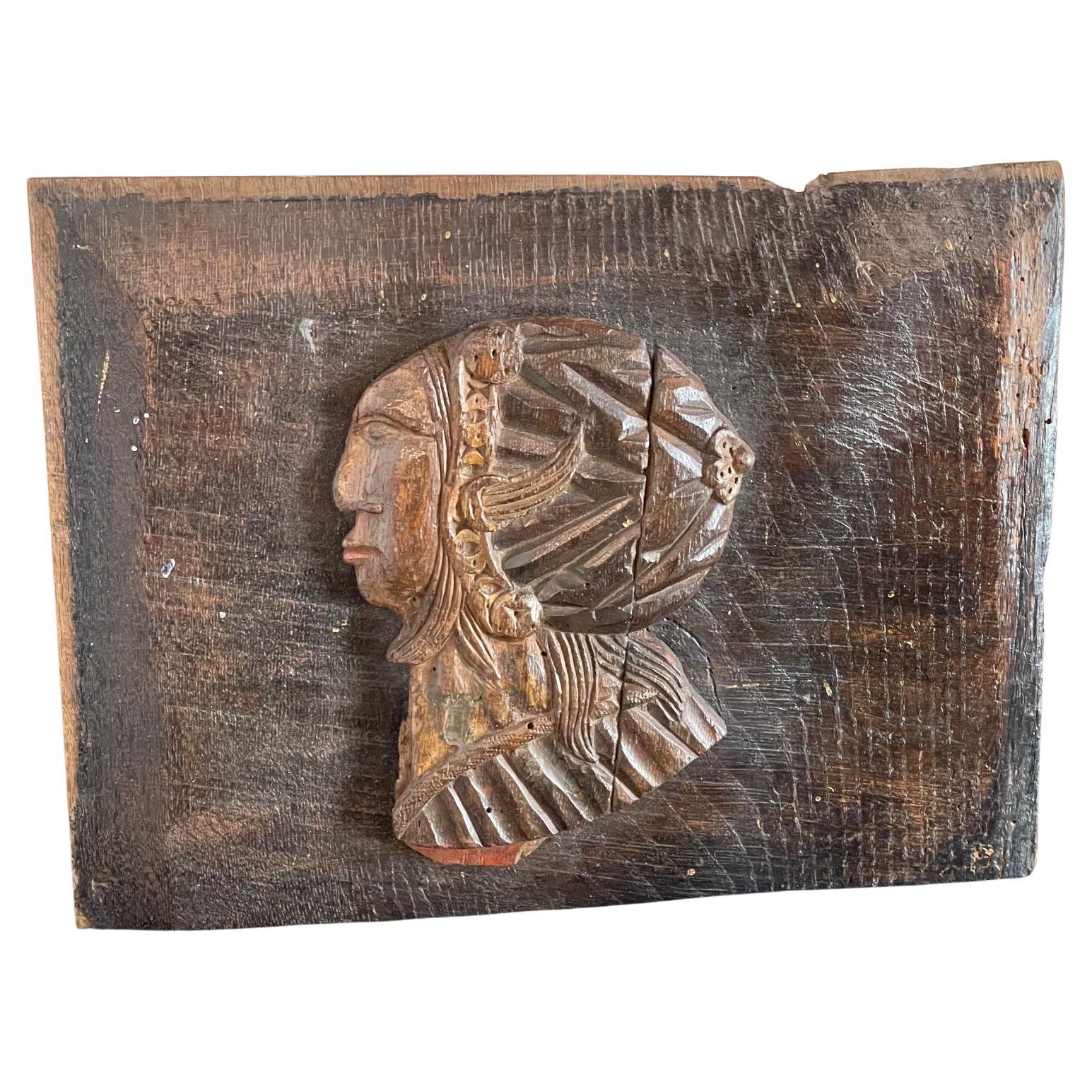 Early 16th Century English oak panel with applied carved head of a Tudor lady For Sale