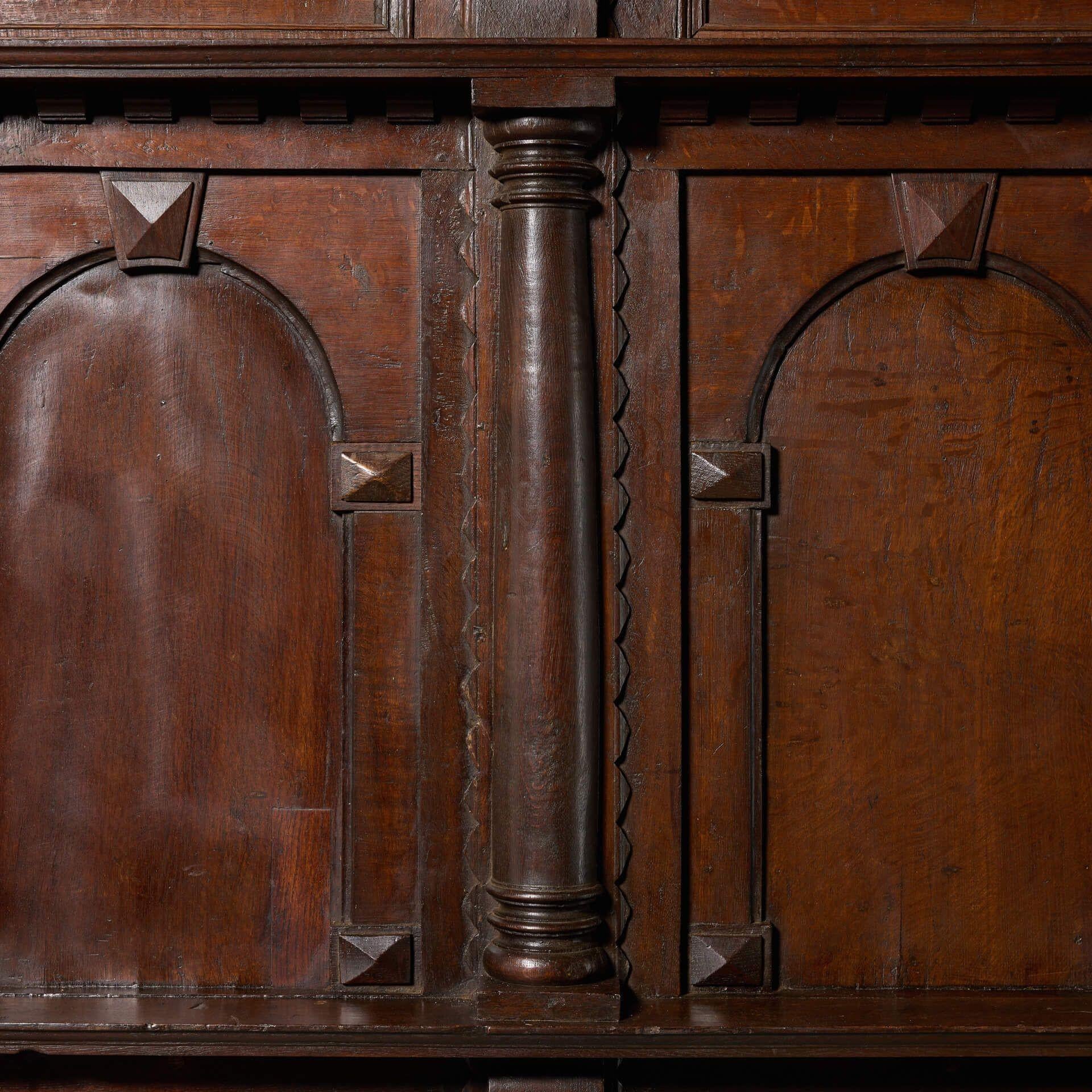 Early 17th Century Antique Oak Fire Surround with Overmantel In Fair Condition For Sale In Wormelow, Herefordshire