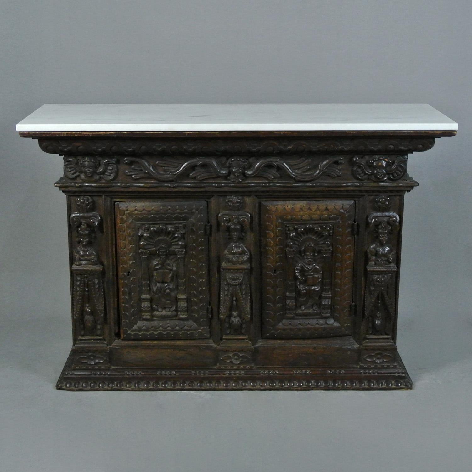 Early 17th Century Figural Carved Oak Livery Cupboard c. 1620 In Good Condition For Sale In Heathfield, GB