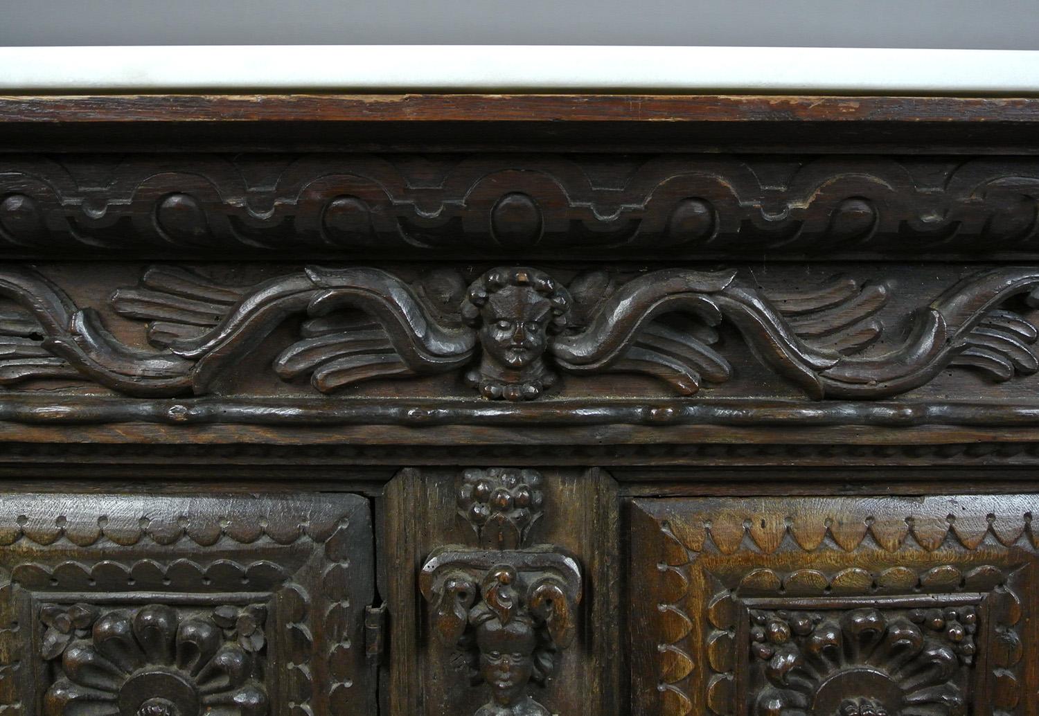 Early 17th Century Figural Carved Oak Livery Cupboard c. 1620 For Sale 1