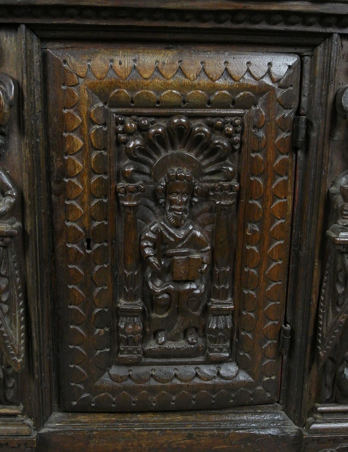 Early 17th Century Figural Carved Oak Livery Cupboard c. 1620 For Sale 2
