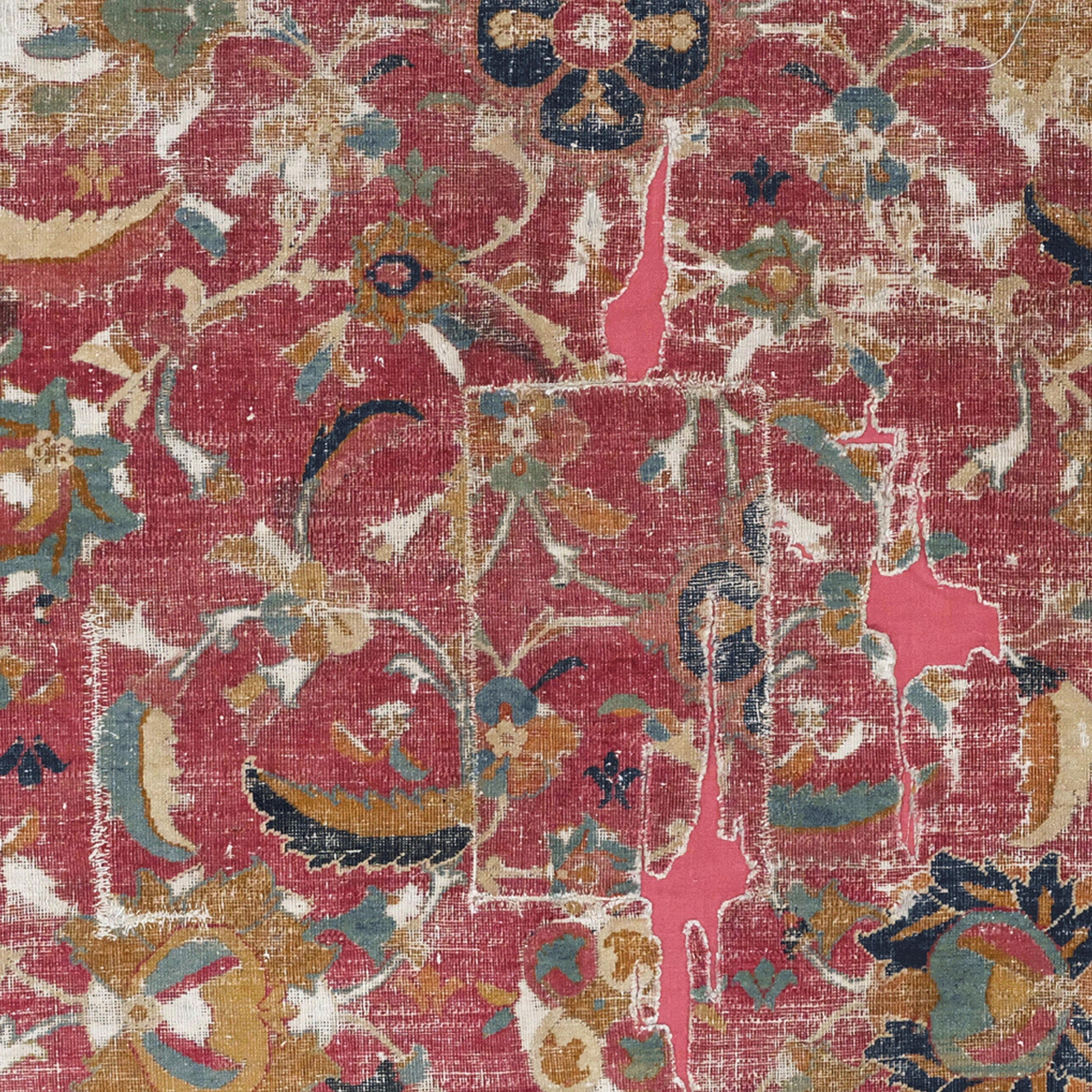 Isfahan-Teppichfragment aus dem frühen 17. Jahrhundert (Persisch) im Angebot
