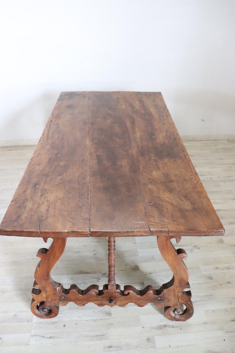 Early 17th Century Italian Cherry Wood Antique Fratino Table with Lyre Legs 9