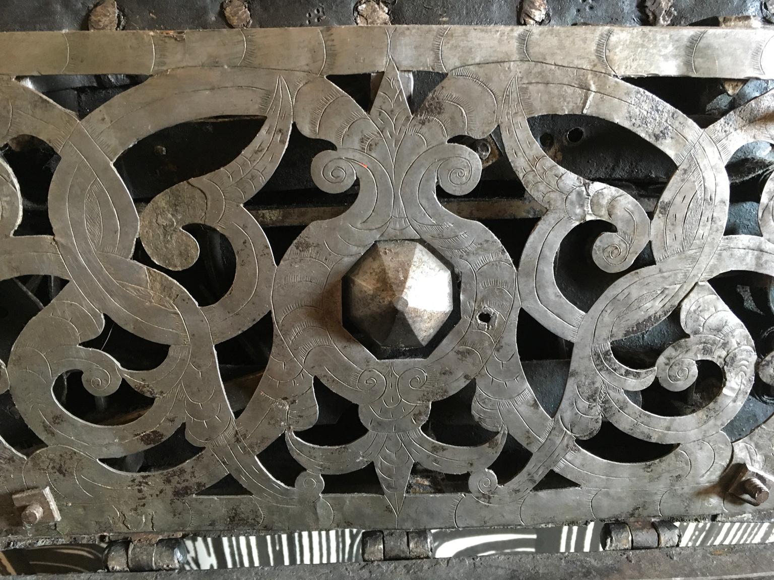 Early 17th Century Medieval Handcrafted Black Iron German Coffer For Sale 6