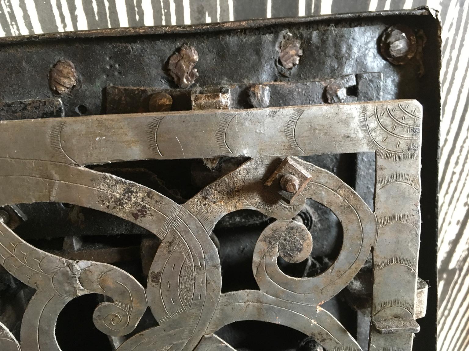 Early 17th Century Medieval Handcrafted Black Iron German Coffer For Sale 8