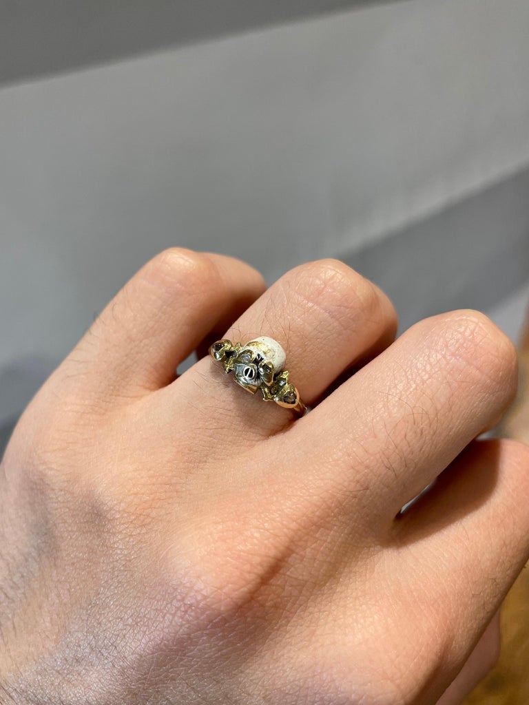 Early 17th Century Memento Mori Ring For Sale at 1stDibs