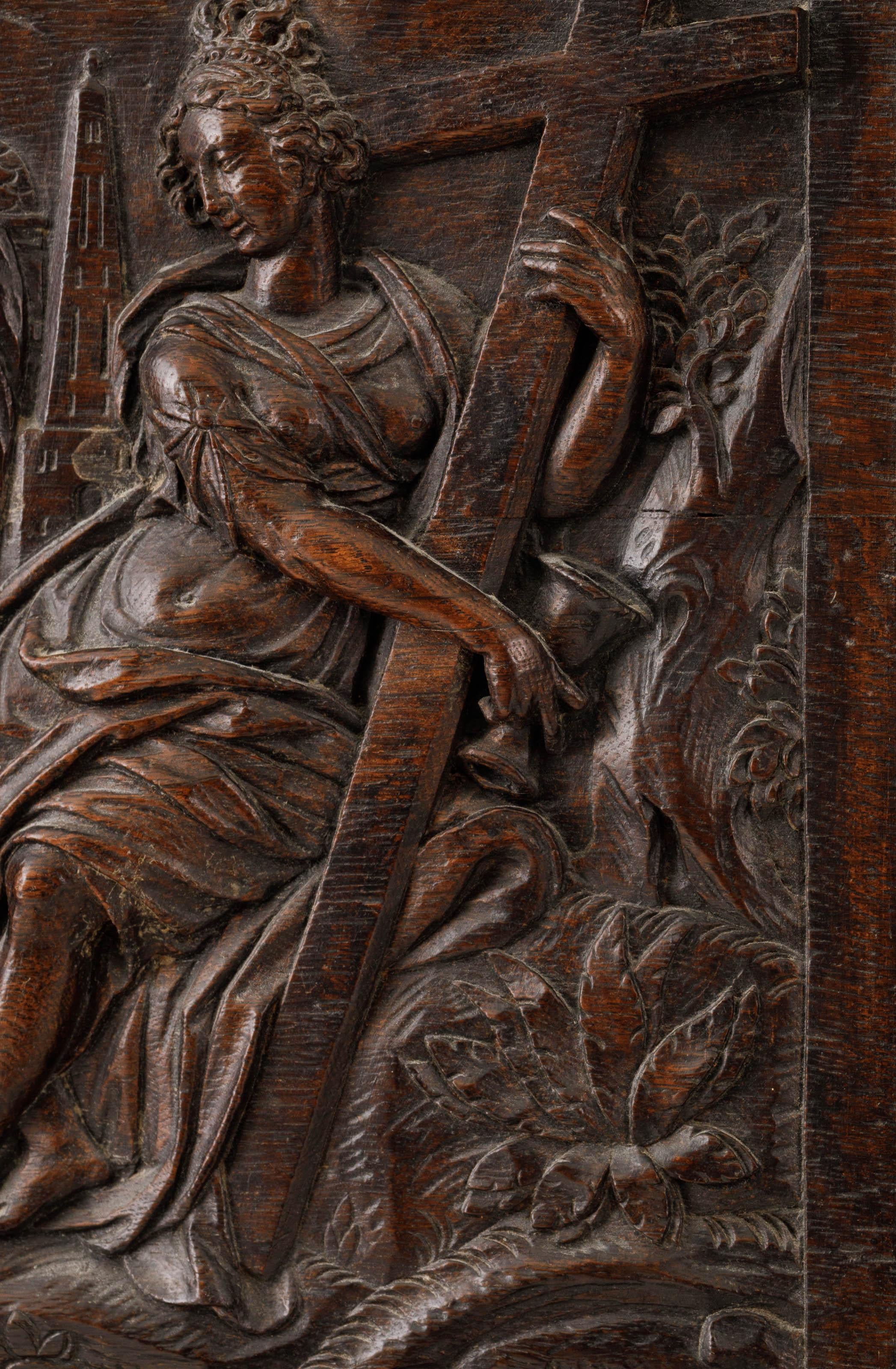 Chêne Relief en Oak du début du 17e siècle représentant les trois vertus divines en vente