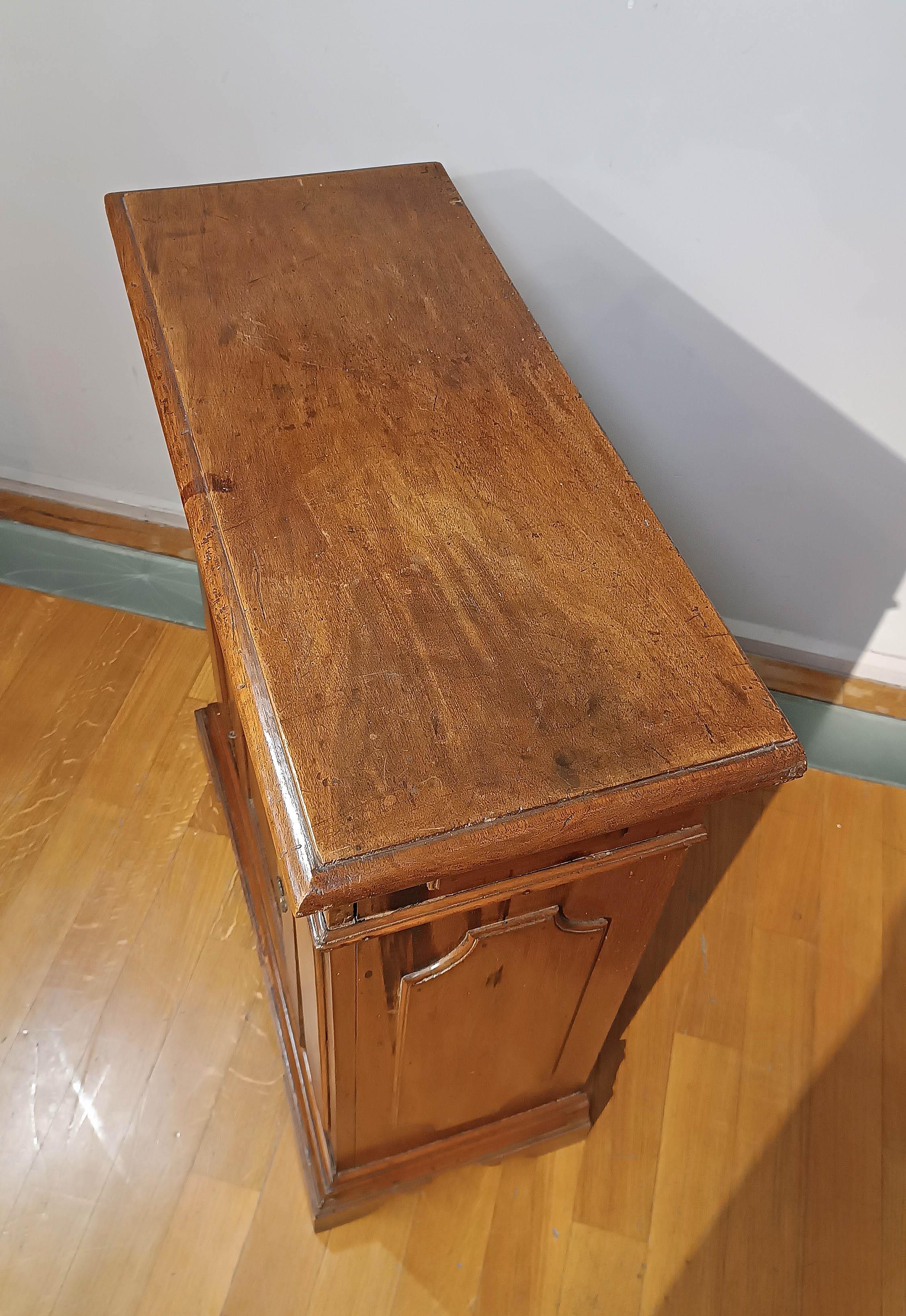 Walnut EARLY 17th CENTURY SMALL LIGHT WALNUT SIDEBOARD For Sale