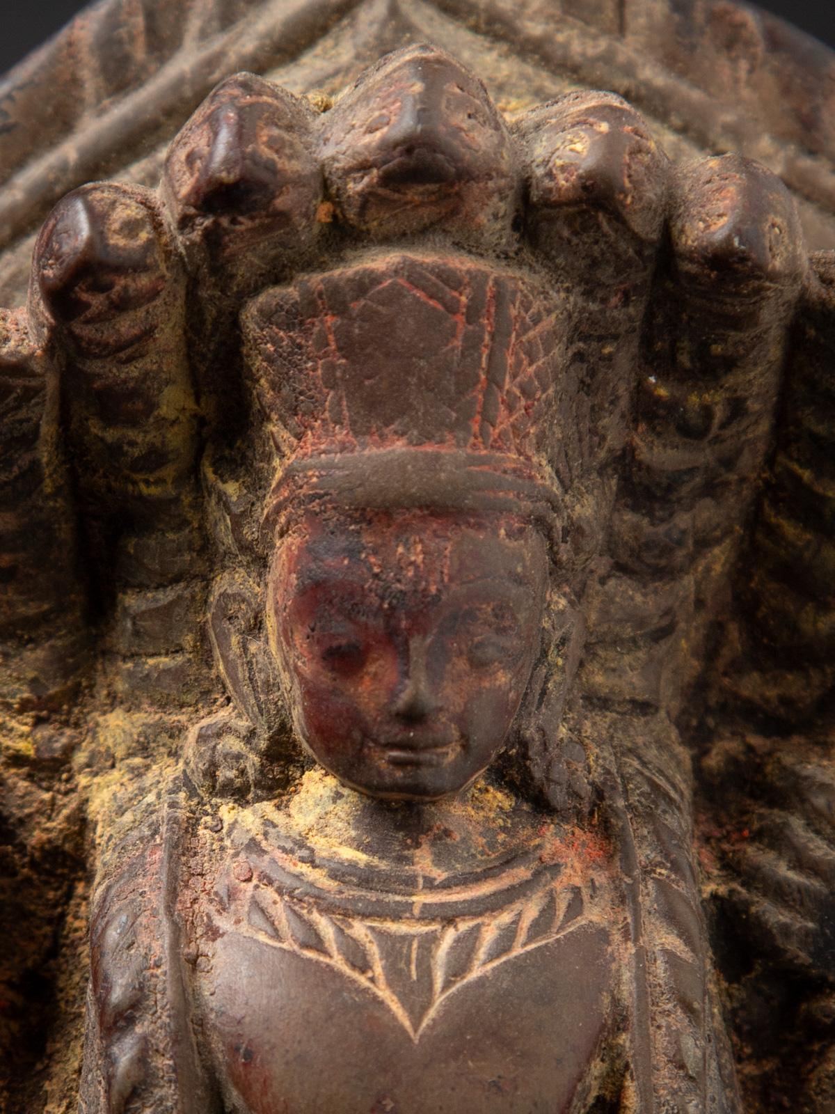 Early 17th Century Special antique stone Vishnu statue from Nepal For Sale 11