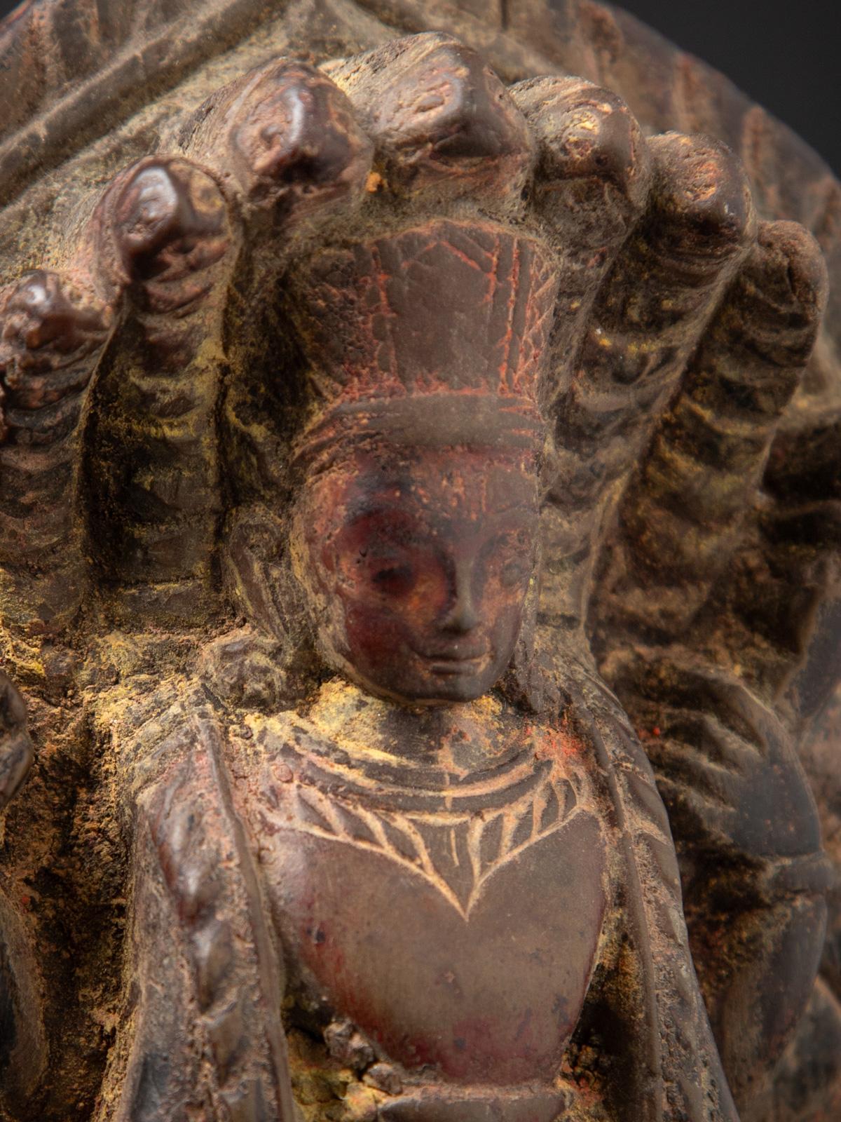 Early 17th Century Special antique stone Vishnu statue from Nepal For Sale 13