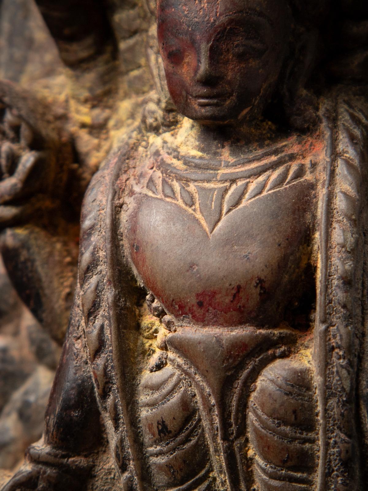 Early 17th Century Special antique stone Vishnu statue from Nepal For Sale 4