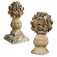 Vasi da fiori in pietra dell'inizio del XVII secolo