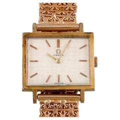 Early 18 Carat Gold Omega Men's Wristwatch, Stylish Art Deco Design, 1930s/ 40s