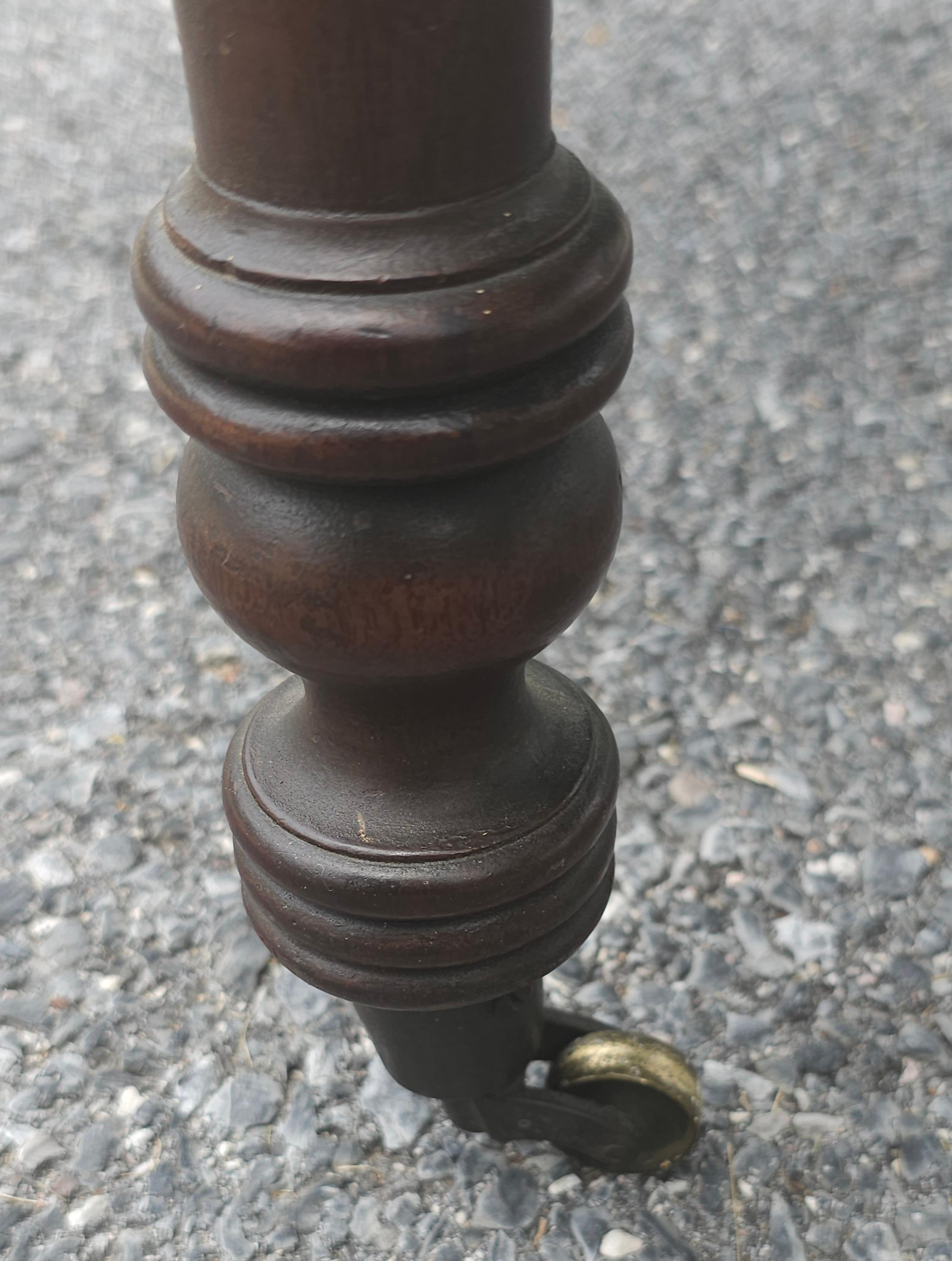 Early 1800s Federal Mahogany Single Drop Leaf Table For Sale 2