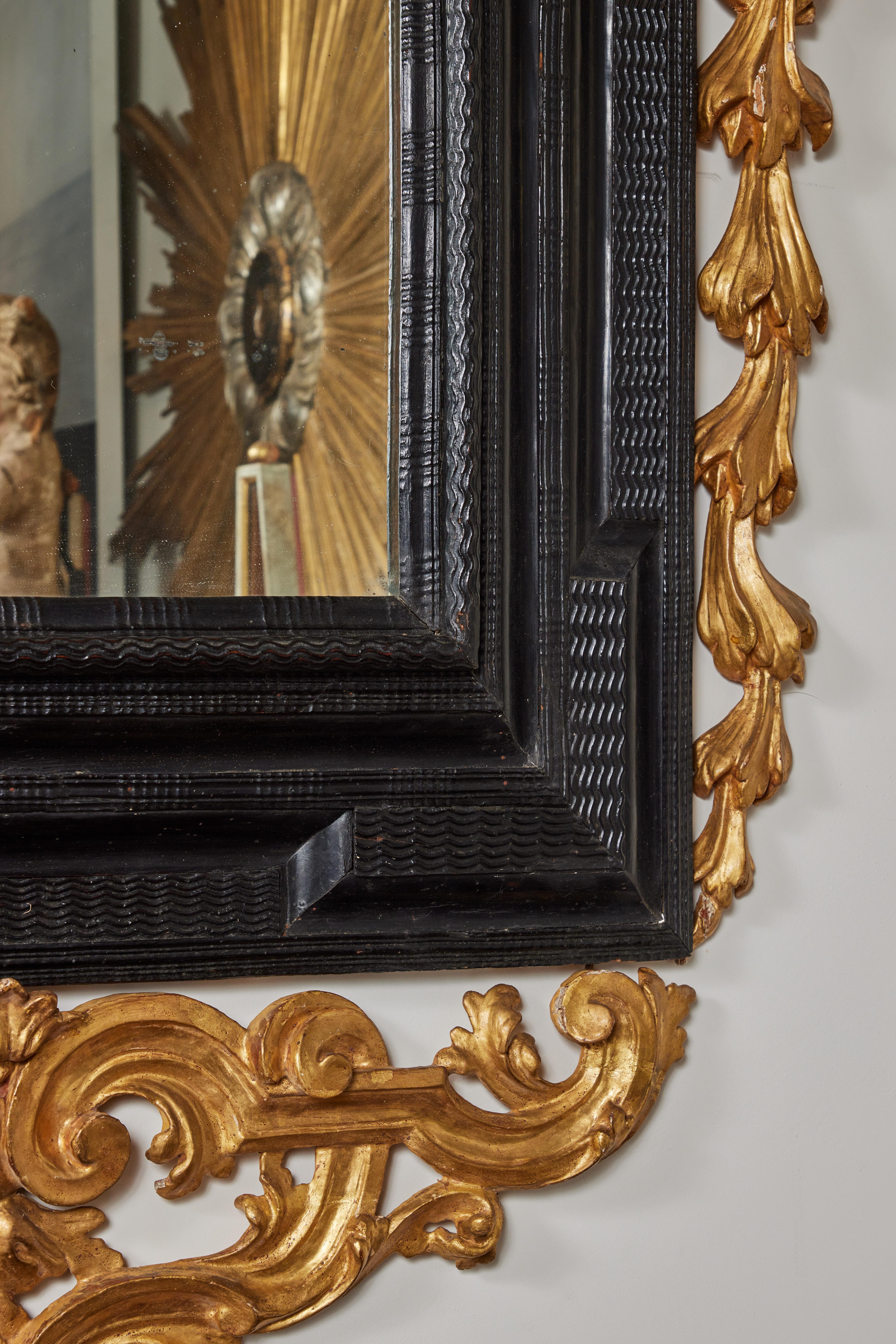 Doré Début des années 1800, miroir de Gênes en vente