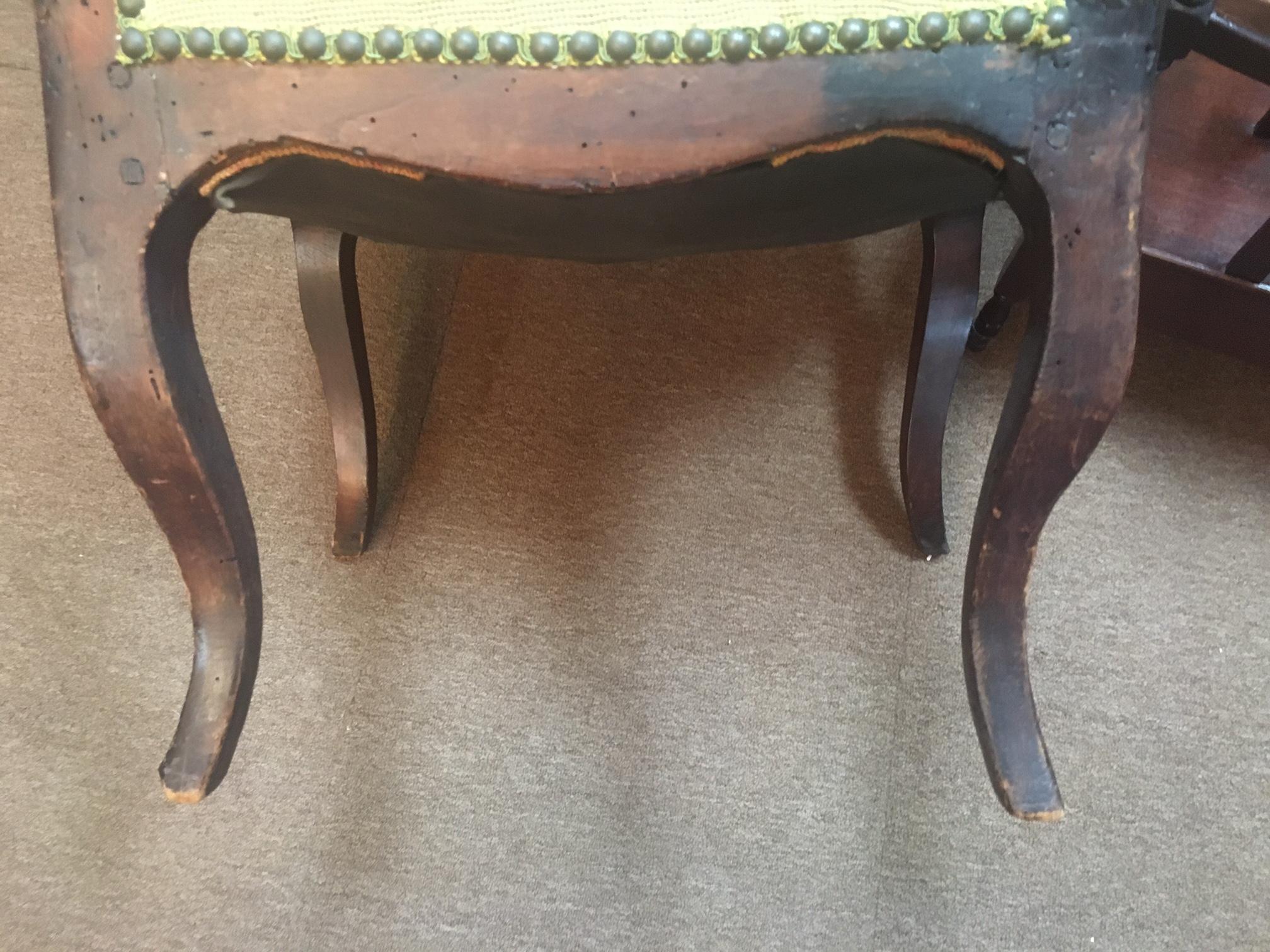 Wool Early 1800s Regency Walnut Side Chair Side Chair with Needlepoint Upholstery For Sale