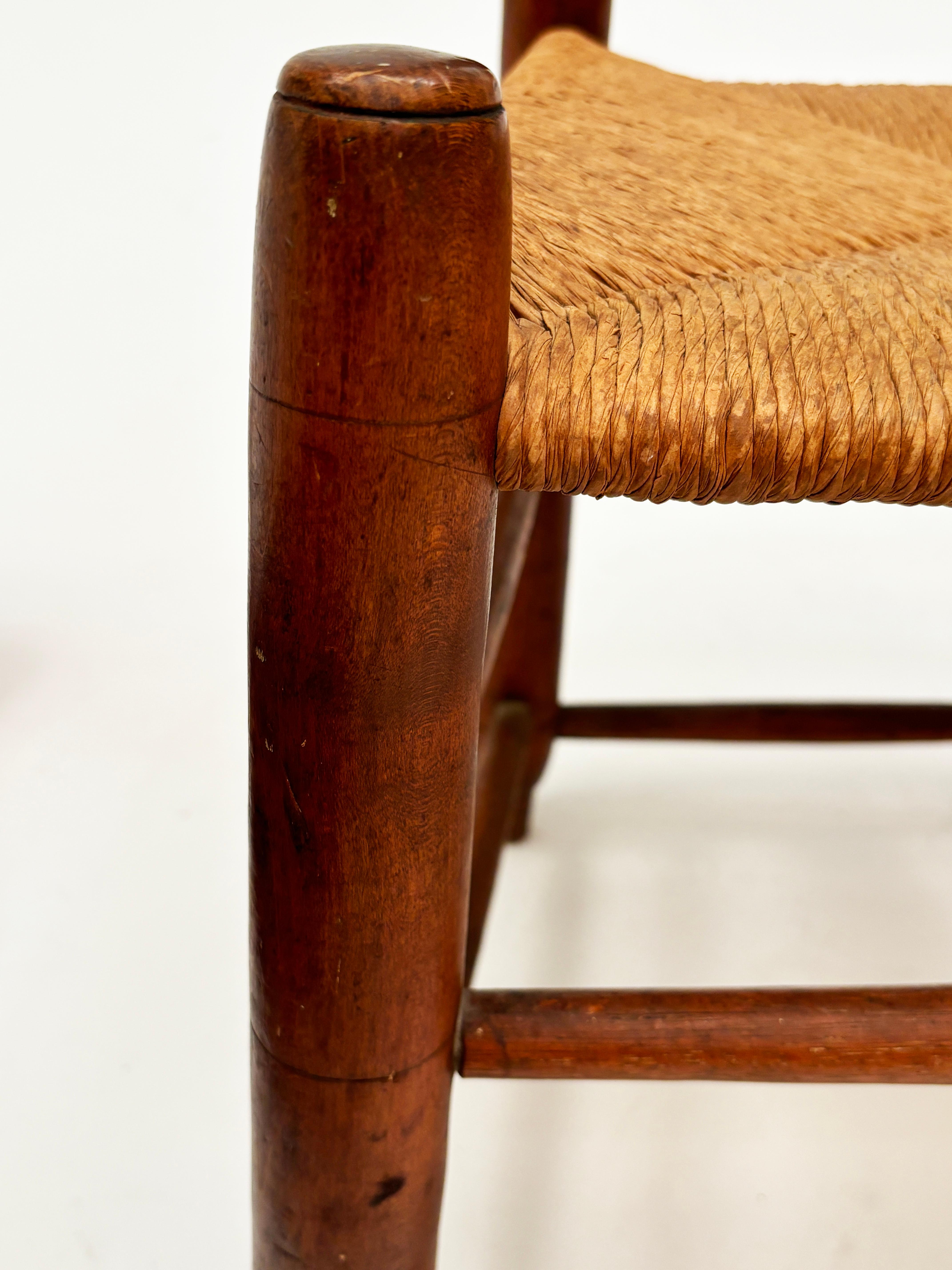 Early 1800’s Three Slat, Pennsylvania Ladder-Back Chair For Sale 3
