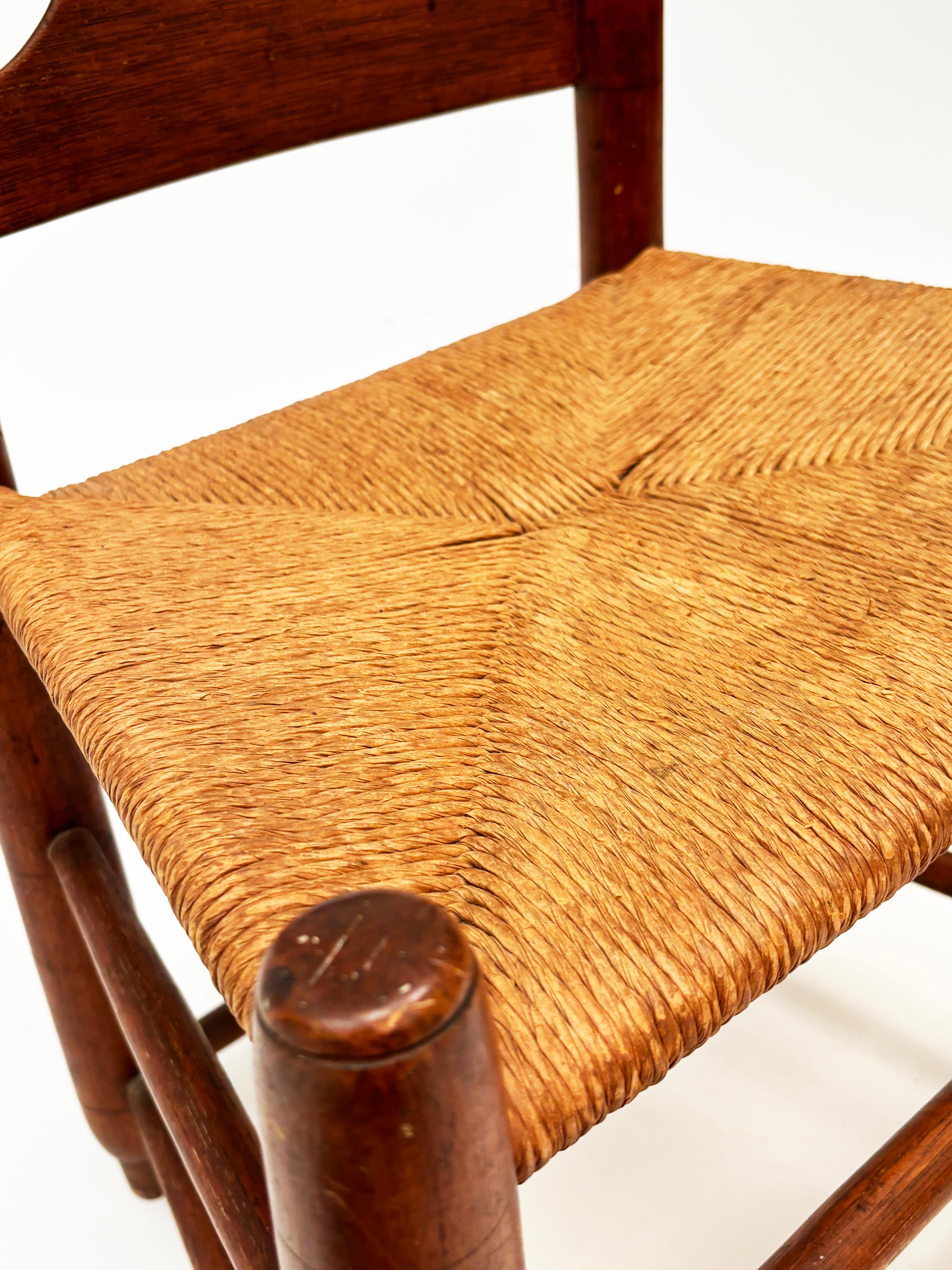 Early 1800’s Three Slat, Pennsylvania Ladder-Back Chair For Sale 5