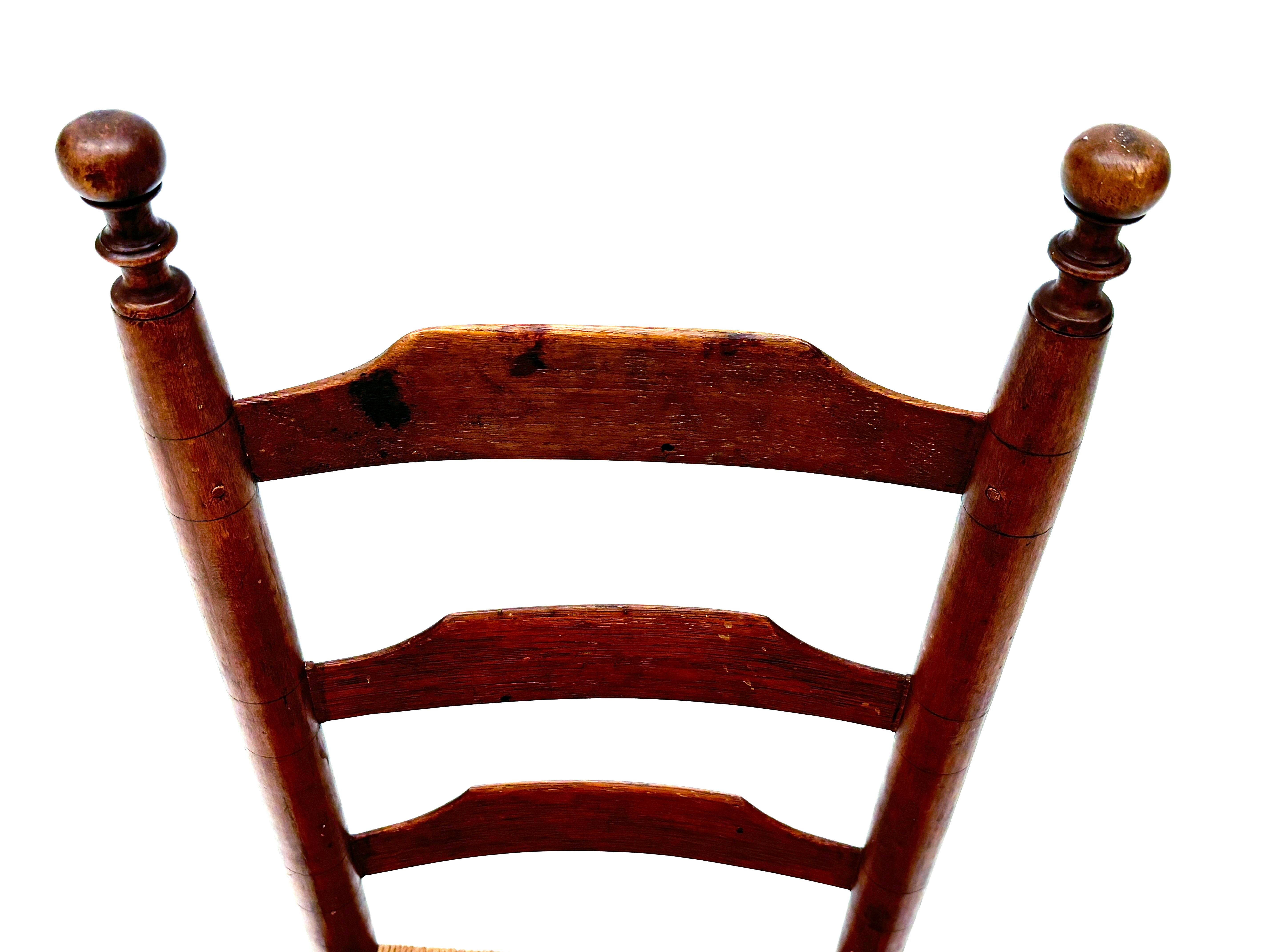 Early 1800’s Three Slat, Pennsylvania Ladder-Back Chair For Sale 1
