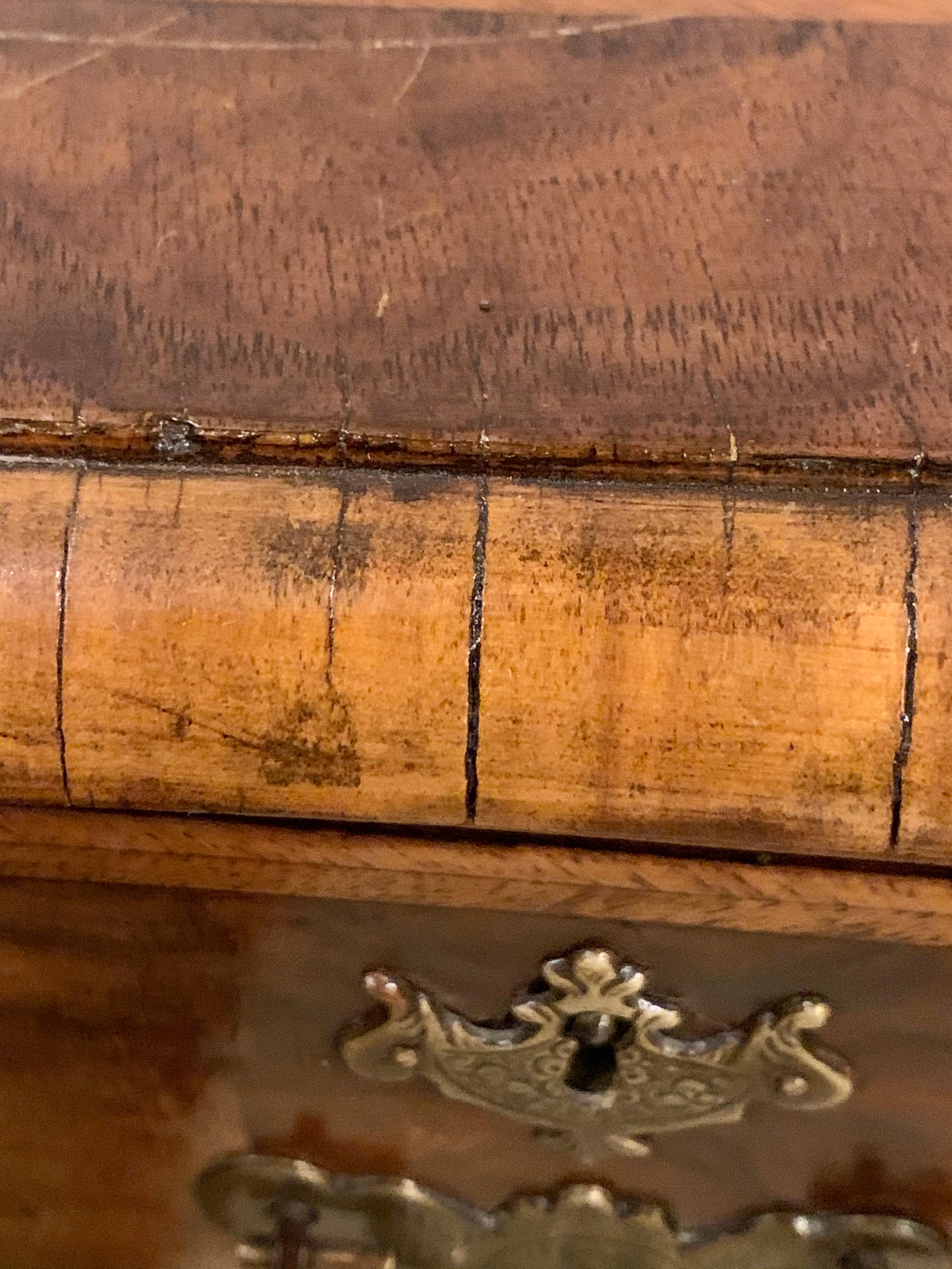 Georgian Early 18th-19th Century George III Knee Hole Desk Writing Table