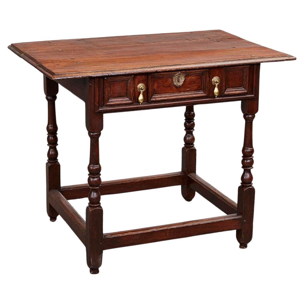 Early 18th c. English Oak Single Drawer Table For Sale