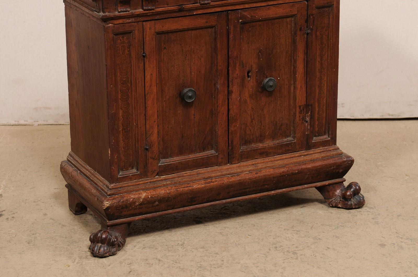 Early 18th C. Italian Two-Door Walnut Cabinet Presented on Paw Feet For Sale 2