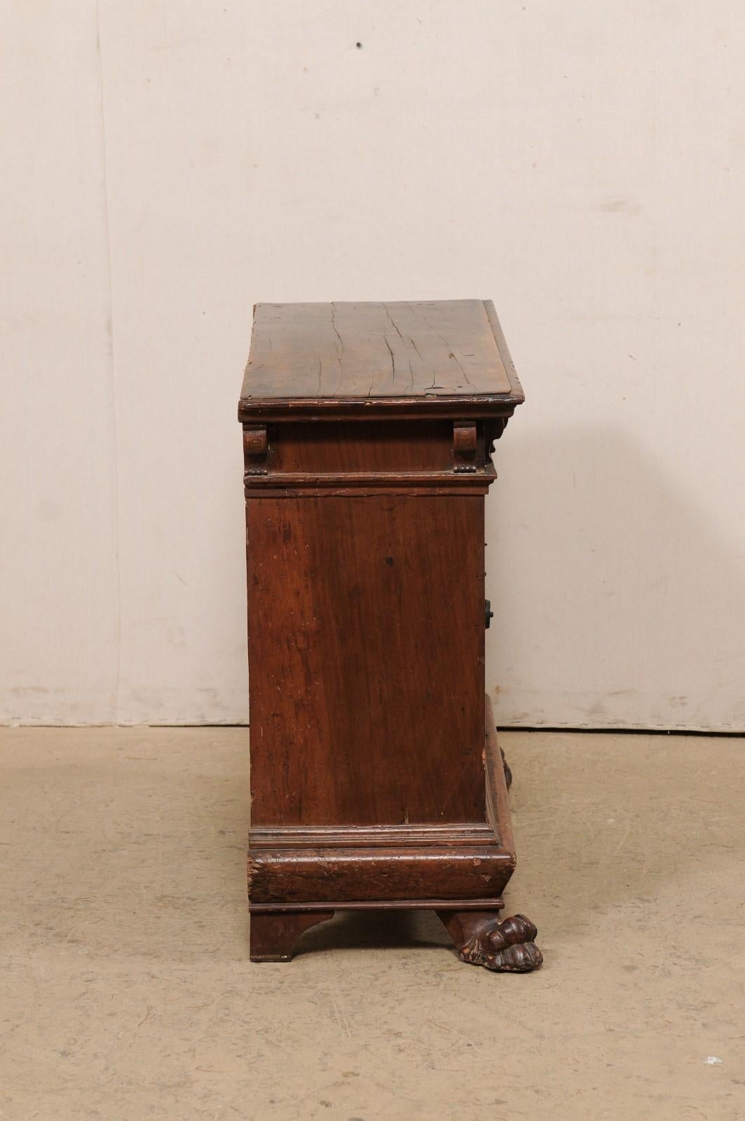 Early 18th C. Italian Two-Door Walnut Cabinet Presented on Paw Feet For Sale 3