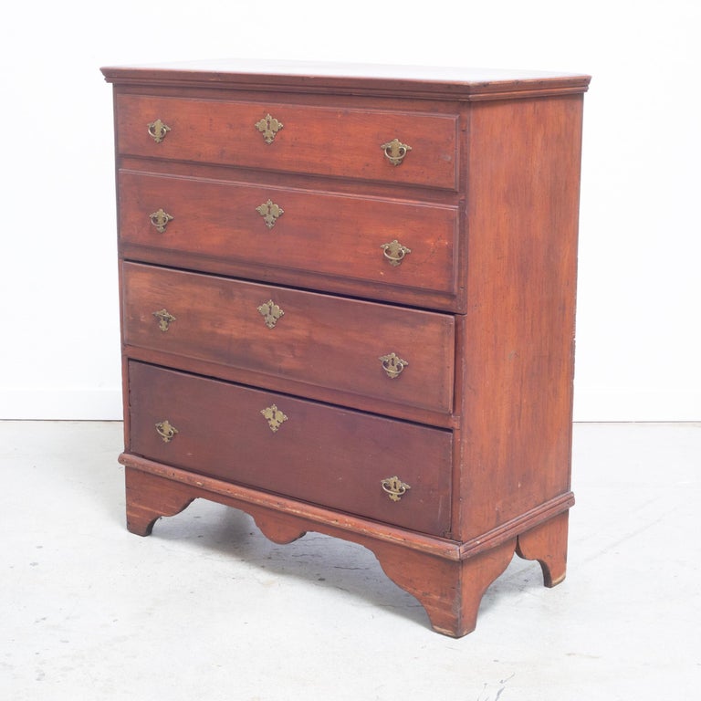 Early 18th C New England Blanket Chest, c. 1740 In Good Condition For Sale In San Francisco, CA