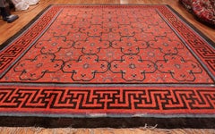 Early 18th Century Antique Chinese Geometric Rug. Size: 12 ft x 14 ft