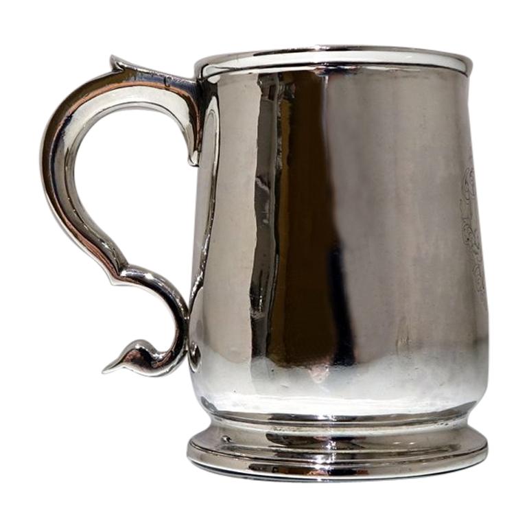 Early 18th Century Antique George I Sterling Silver Half Pint Mug London 1722 Ma For Sale