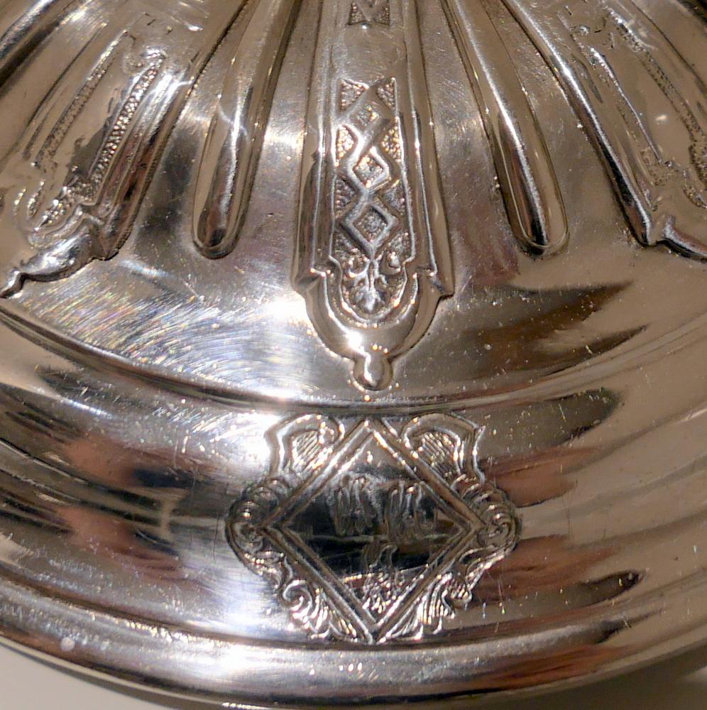 Early 18th Century Antique Queen Anne Britannia Silver Cup & Cover, London, 1705 For Sale 3
