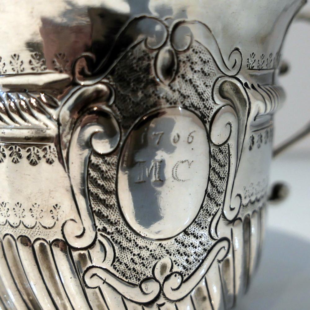 British Early 18th Century Antique Queen Anne Britannia Silver Porringer Lon 1706 J Cory For Sale