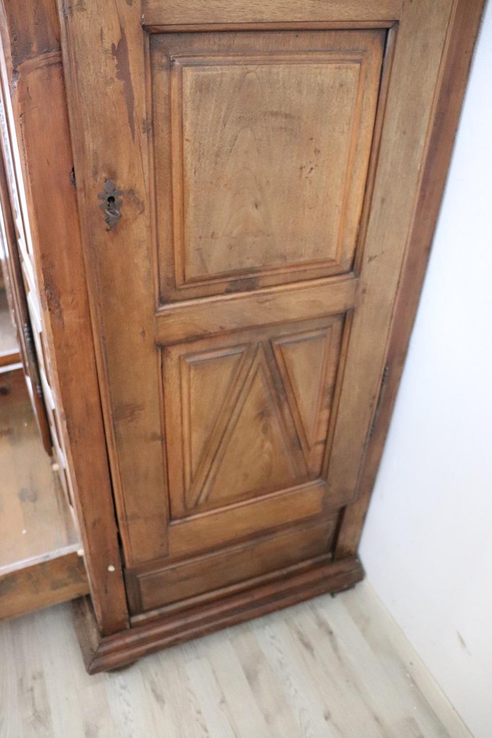 Early 18th Century Baroque Carved Walnut Antique Wardrobe, Cabinet with Secrets 5