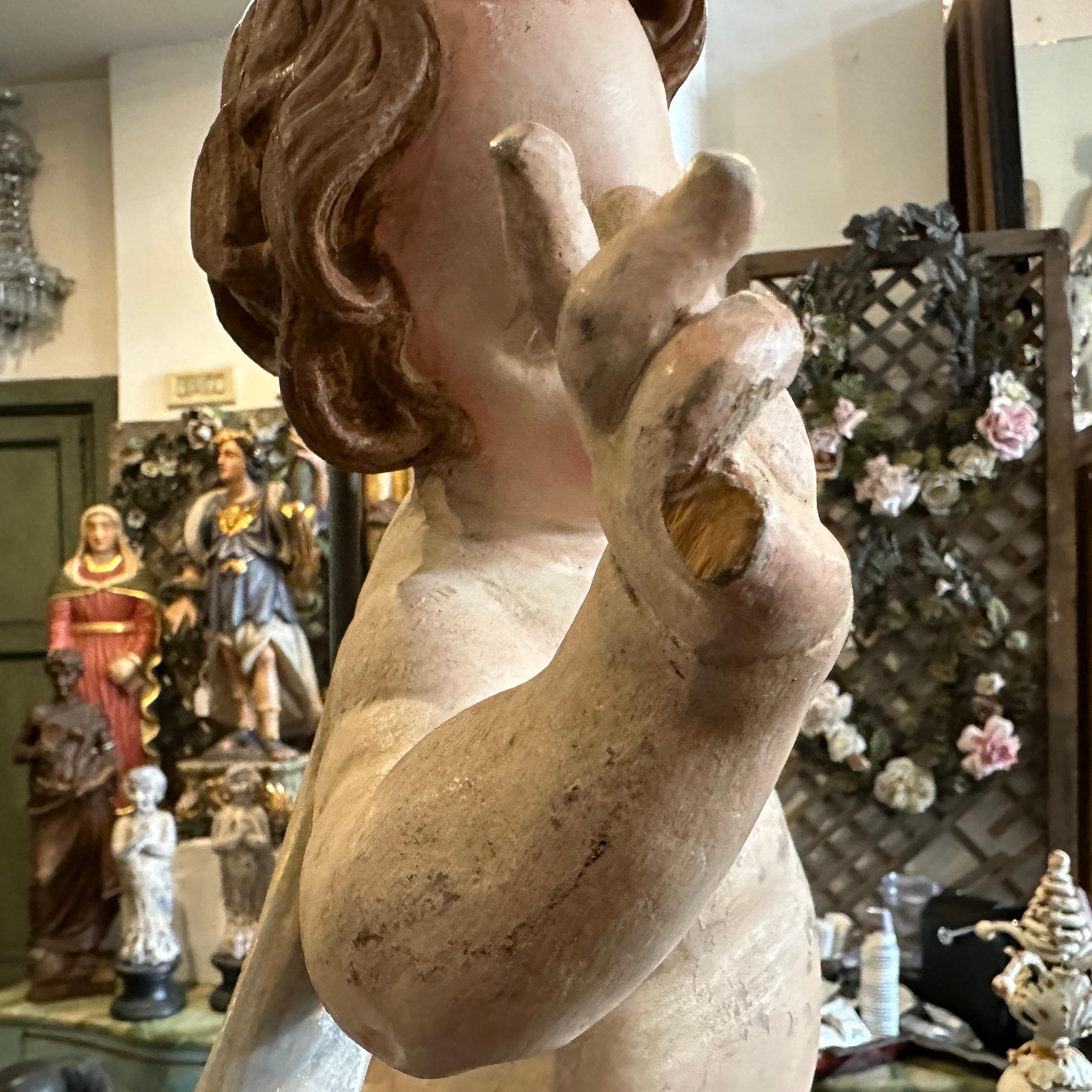 Early 18th Century Baroque Italian Sculpture of an Angel For Sale 8