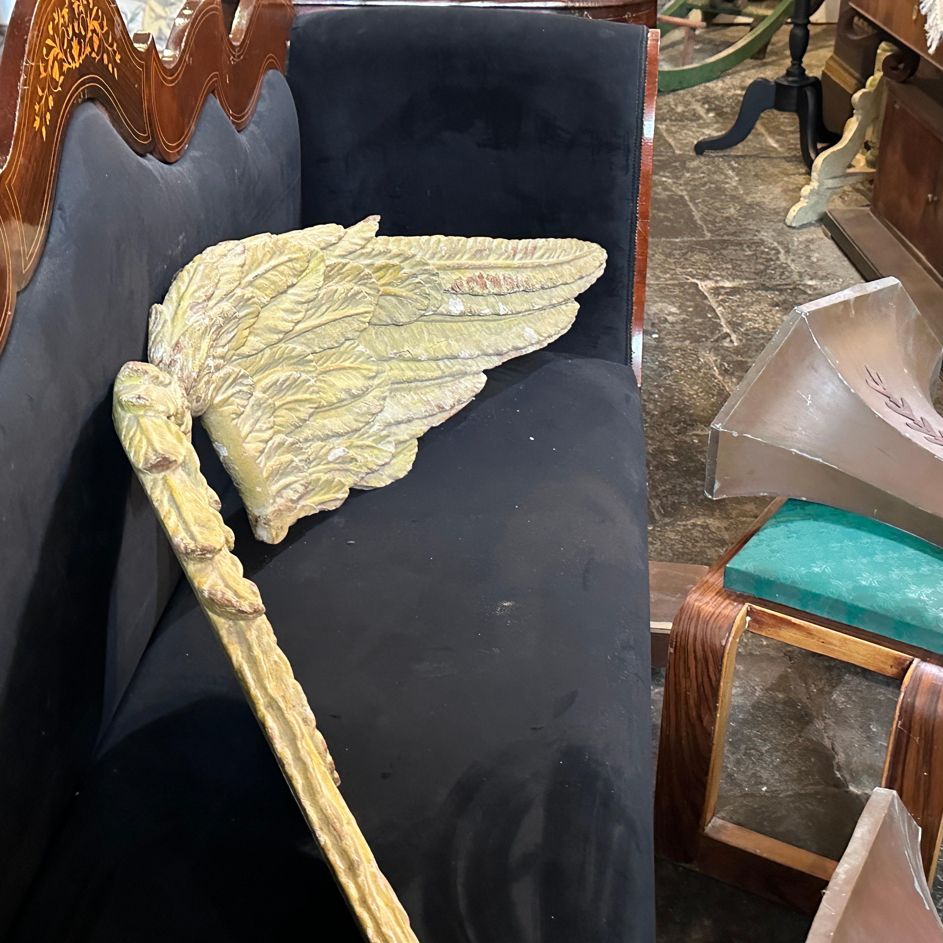 Sicilian Early 18th Century Baroque Lacquered and Hand-Carved Wood Italian Angel WIngs For Sale