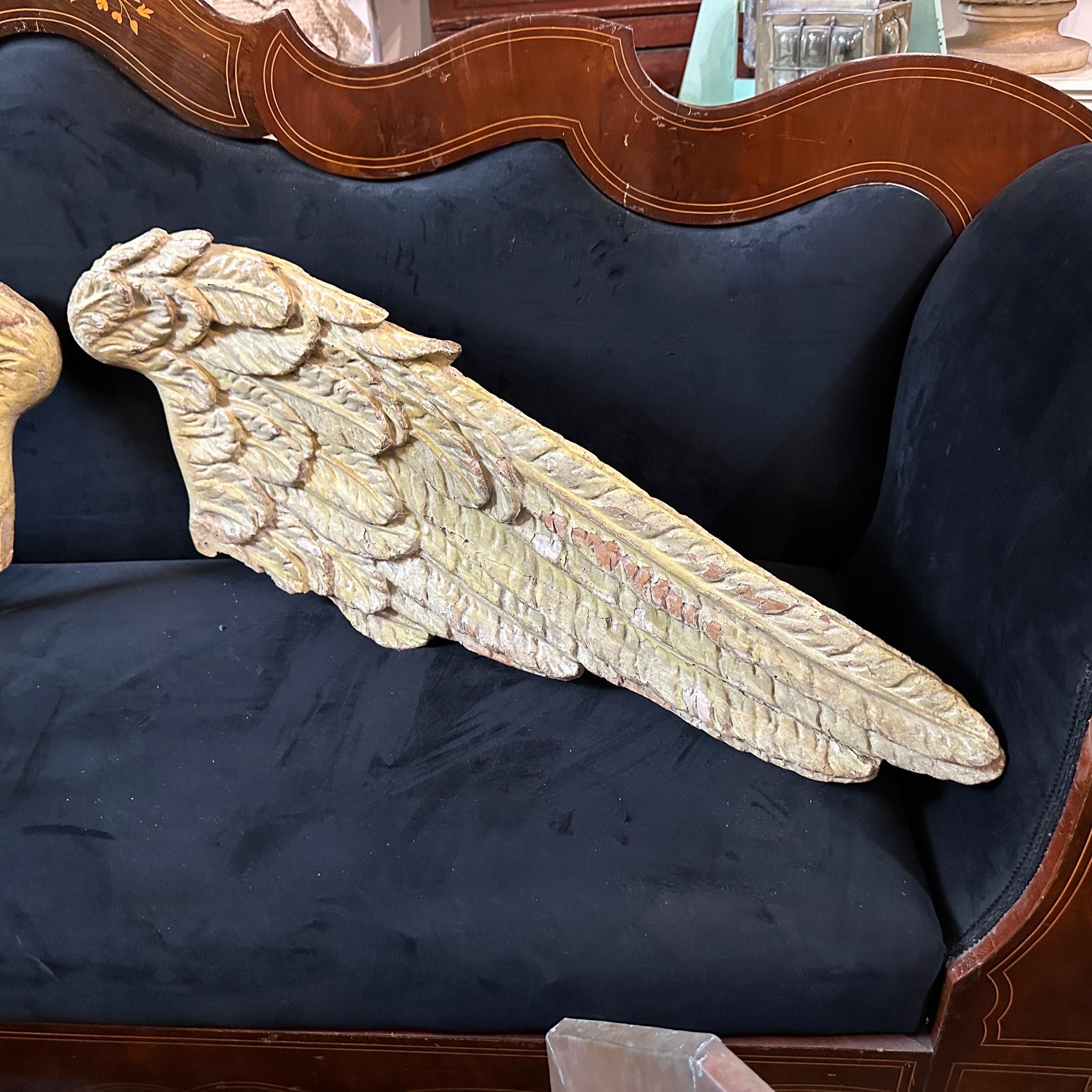 Early 18th Century Baroque Lacquered and Hand-Carved Wood Italian Angel WIngs For Sale 1