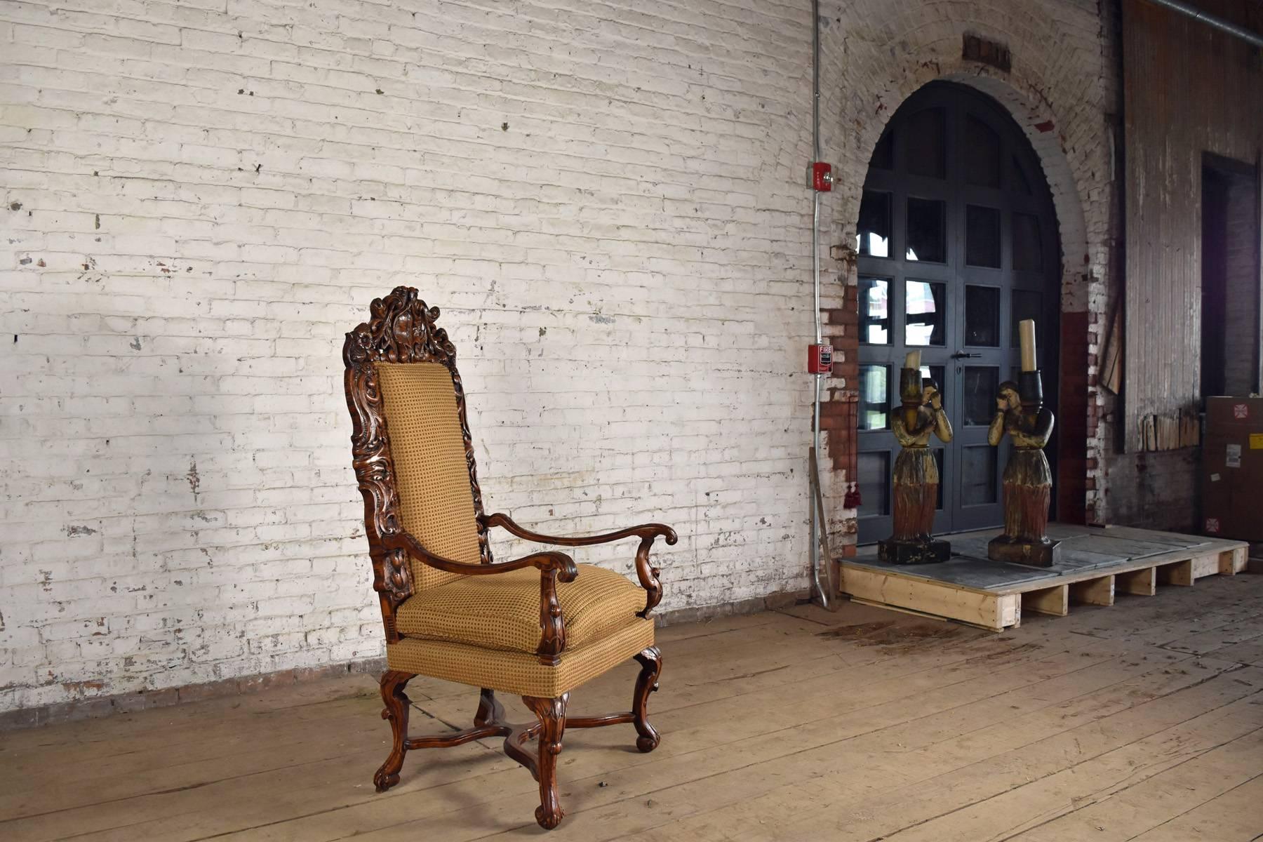 Frühes 18. Jahrhundert Regence Nordfranzösisch/Flämisch Übergroßer Sessel im Zustand „Gut“ im Angebot in Troy, NY