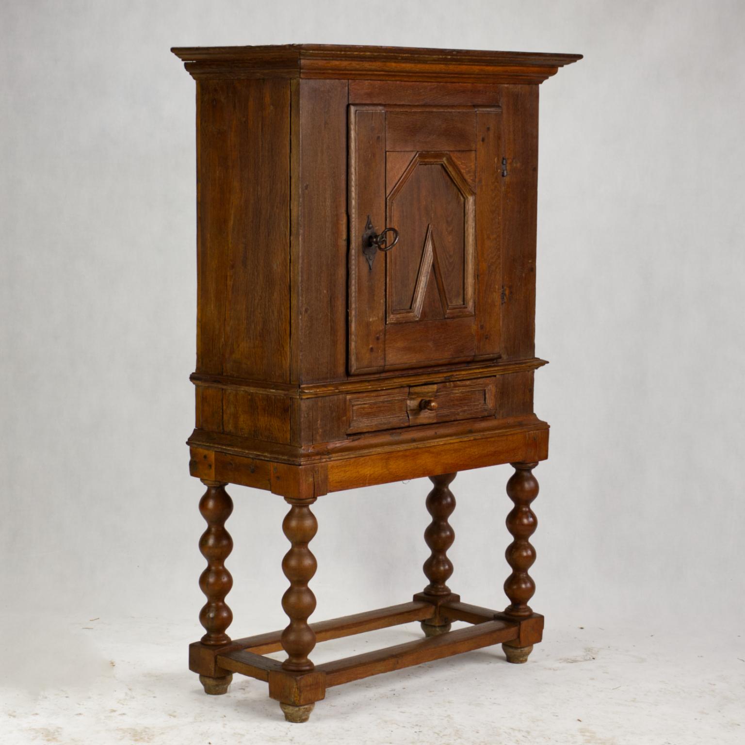 Louis XIII Early 18th Century Baroque Rustic Oak Cabinet on High Stand For Sale