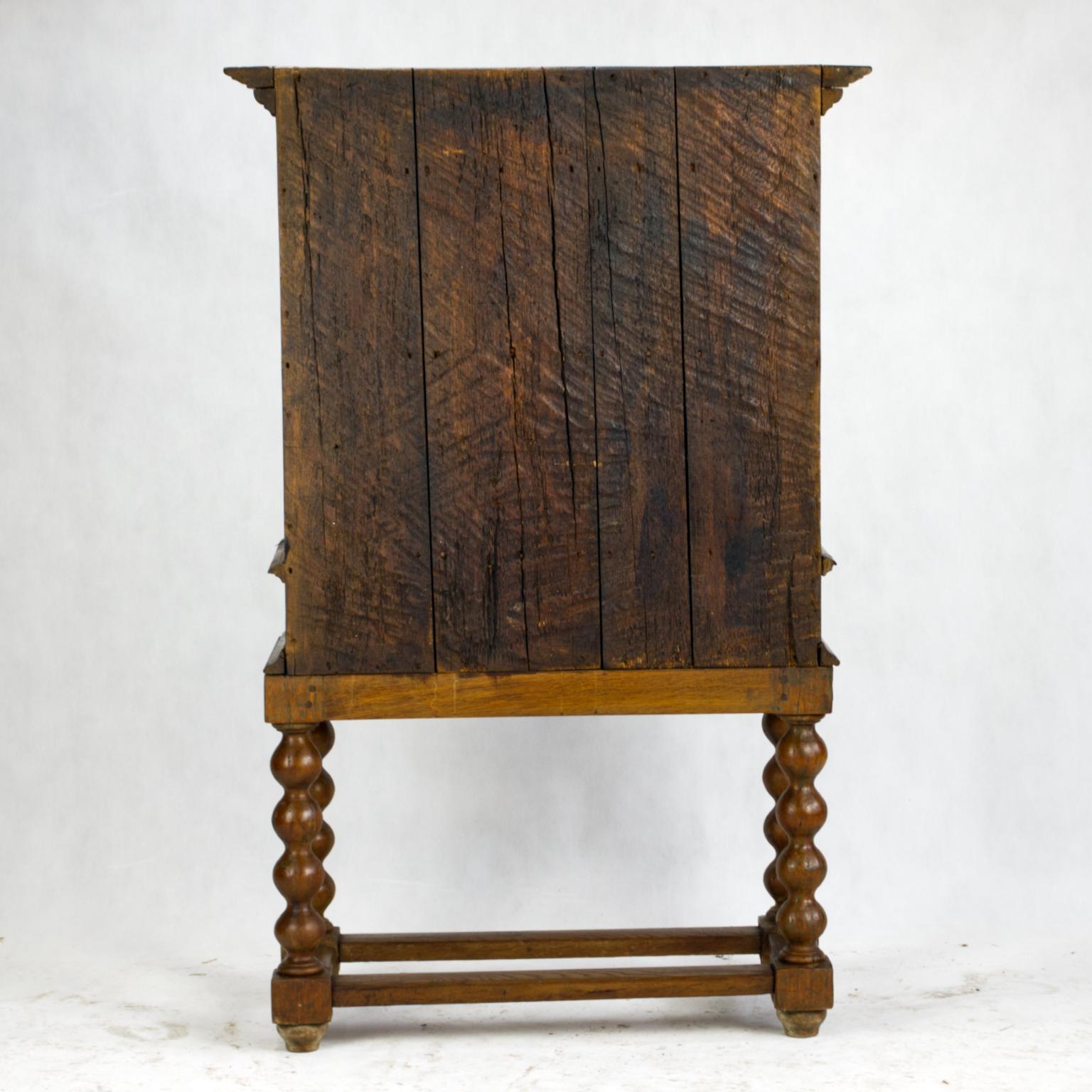 Early 18th Century Baroque Rustic Oak Cabinet on High Stand For Sale 2